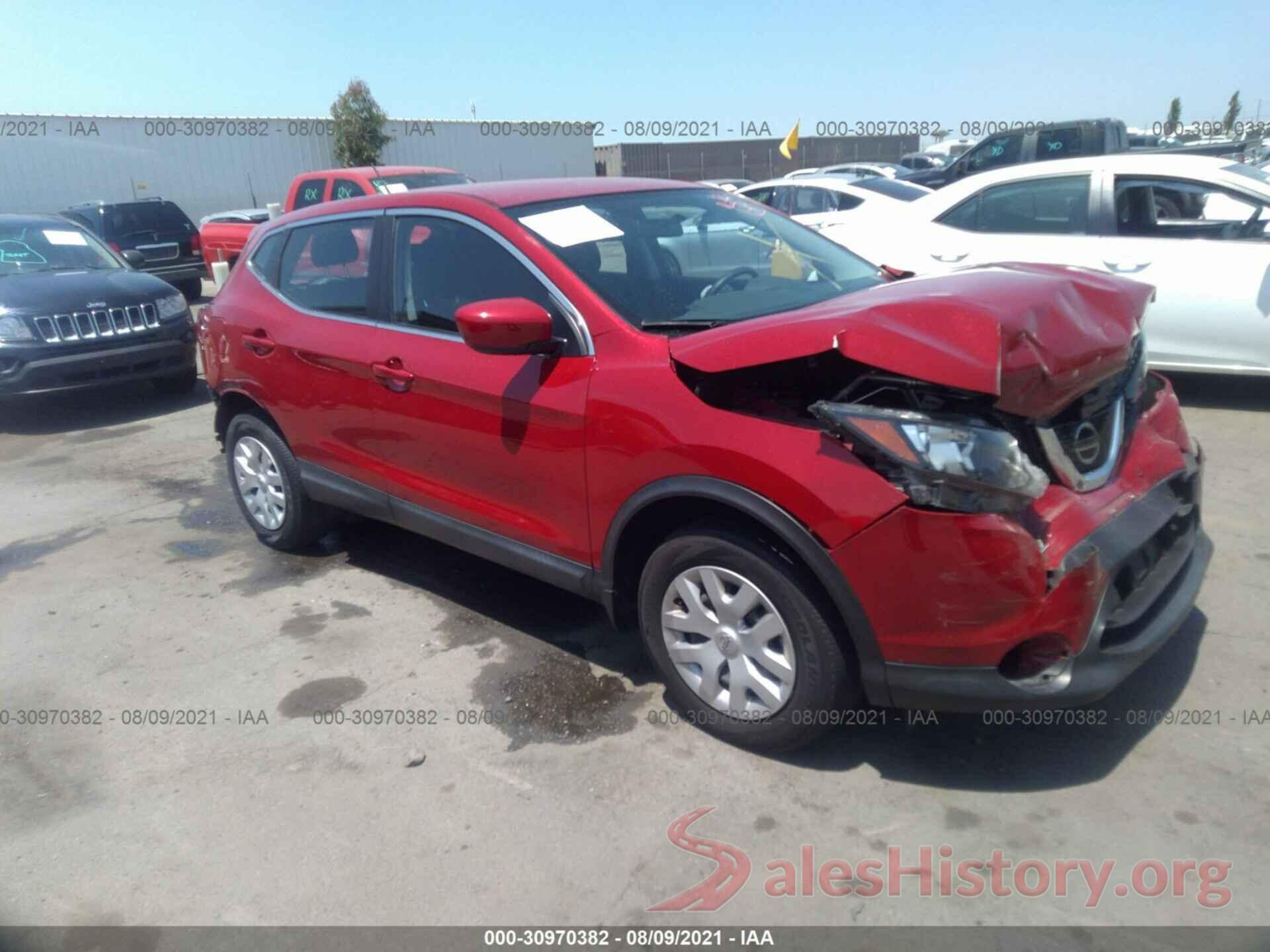 JN1BJ1CP7JW189638 2018 NISSAN ROGUE SPORT