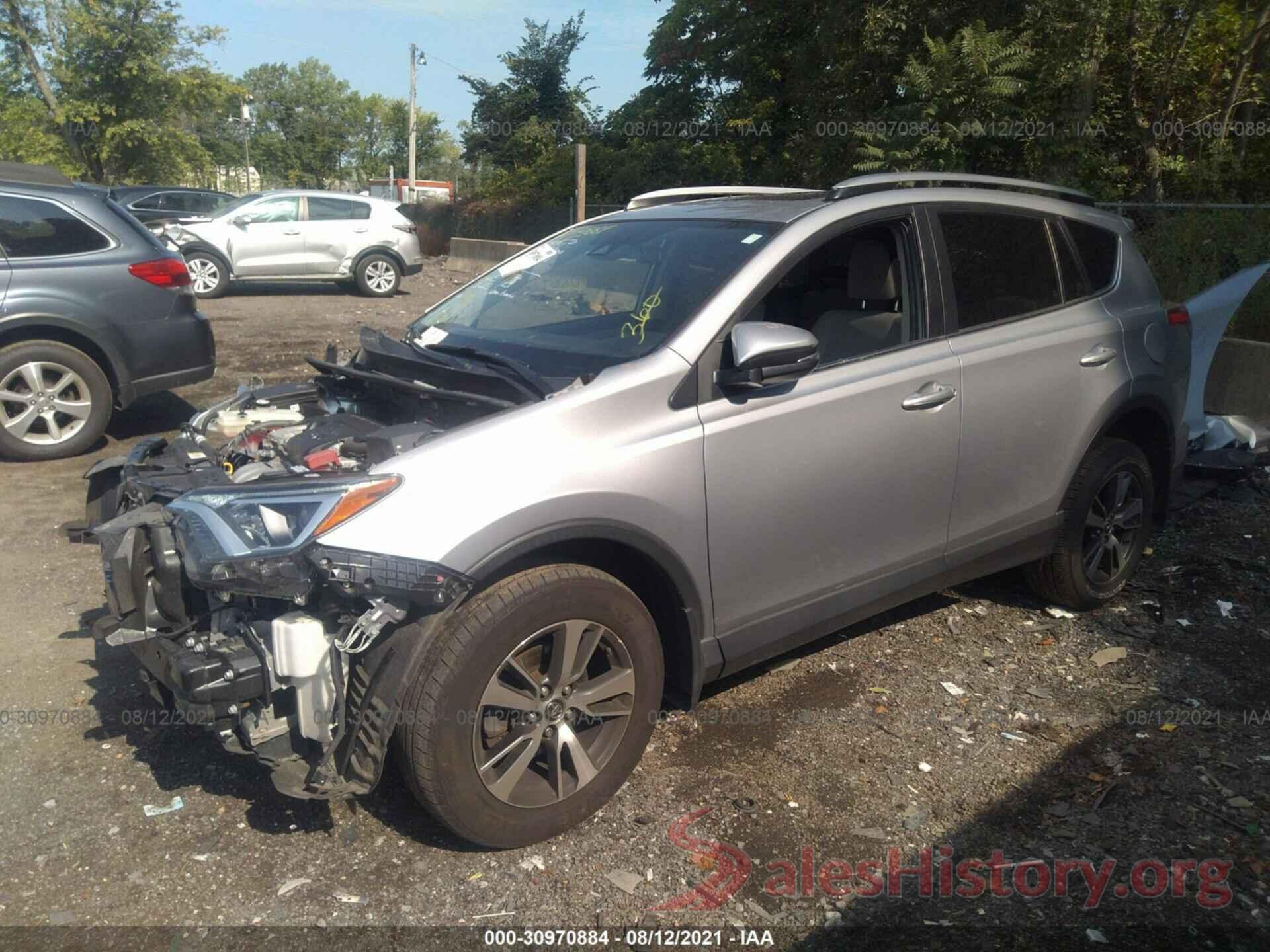 JTMRFREV0JD226239 2018 TOYOTA RAV4