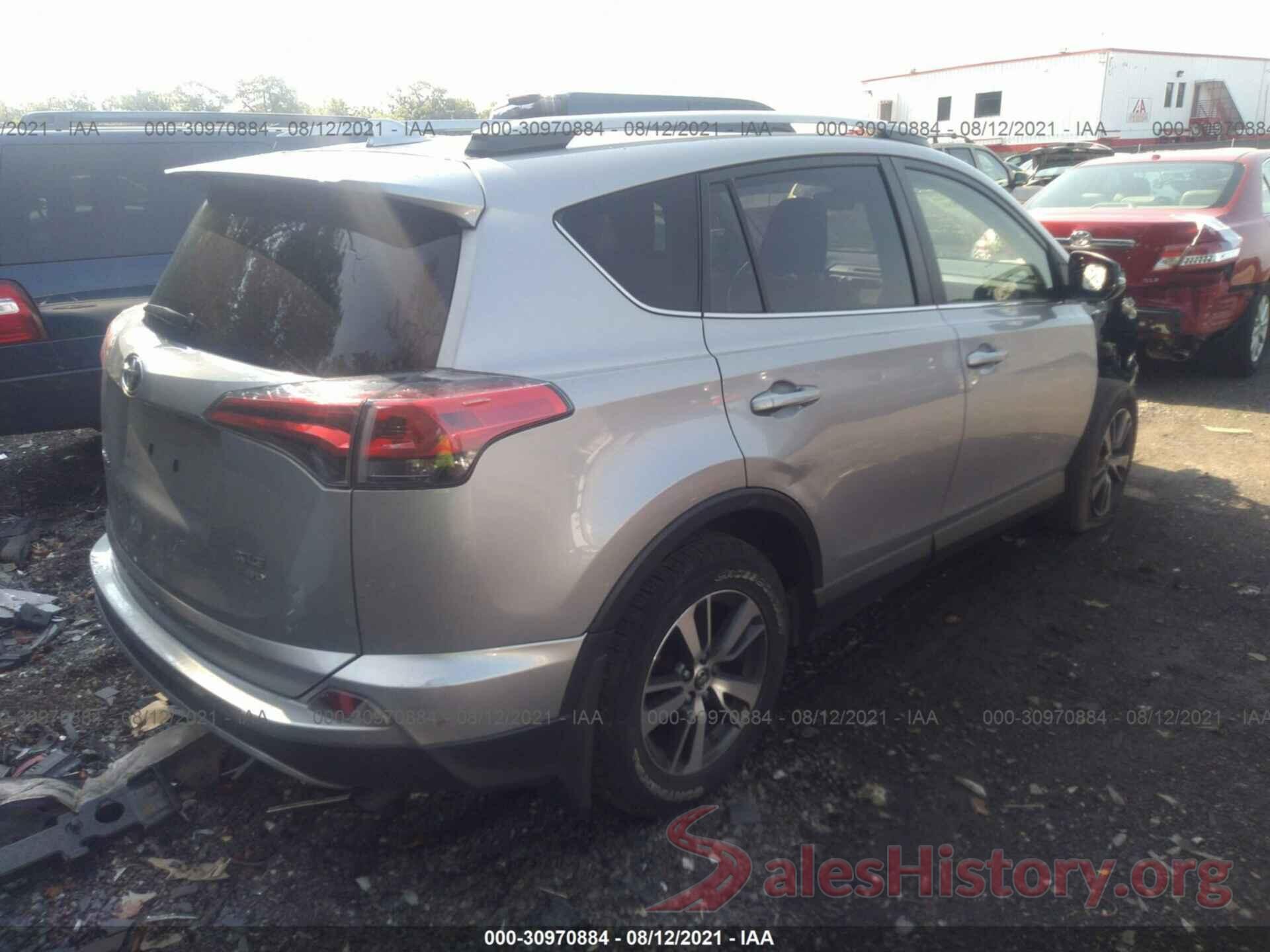 JTMRFREV0JD226239 2018 TOYOTA RAV4