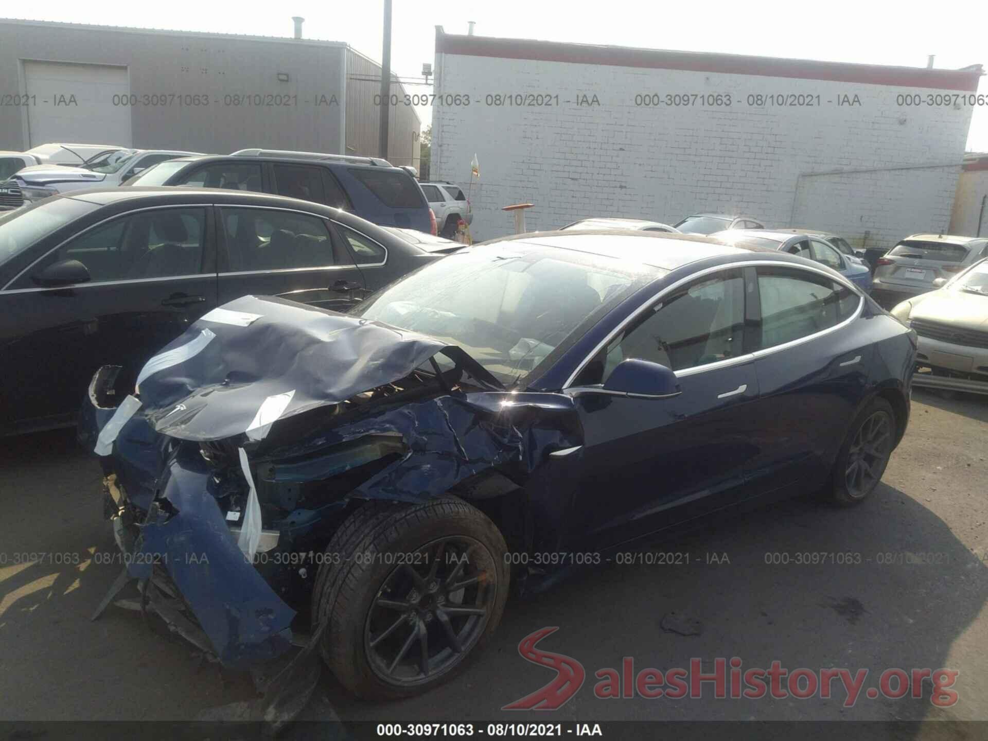 5YJ3E1EAXKF401002 2019 TESLA MODEL 3