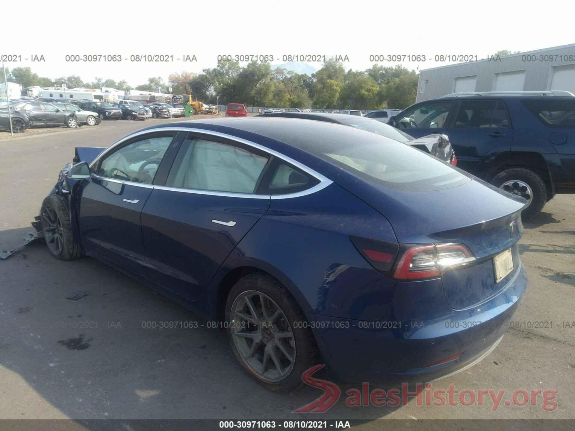 5YJ3E1EAXKF401002 2019 TESLA MODEL 3