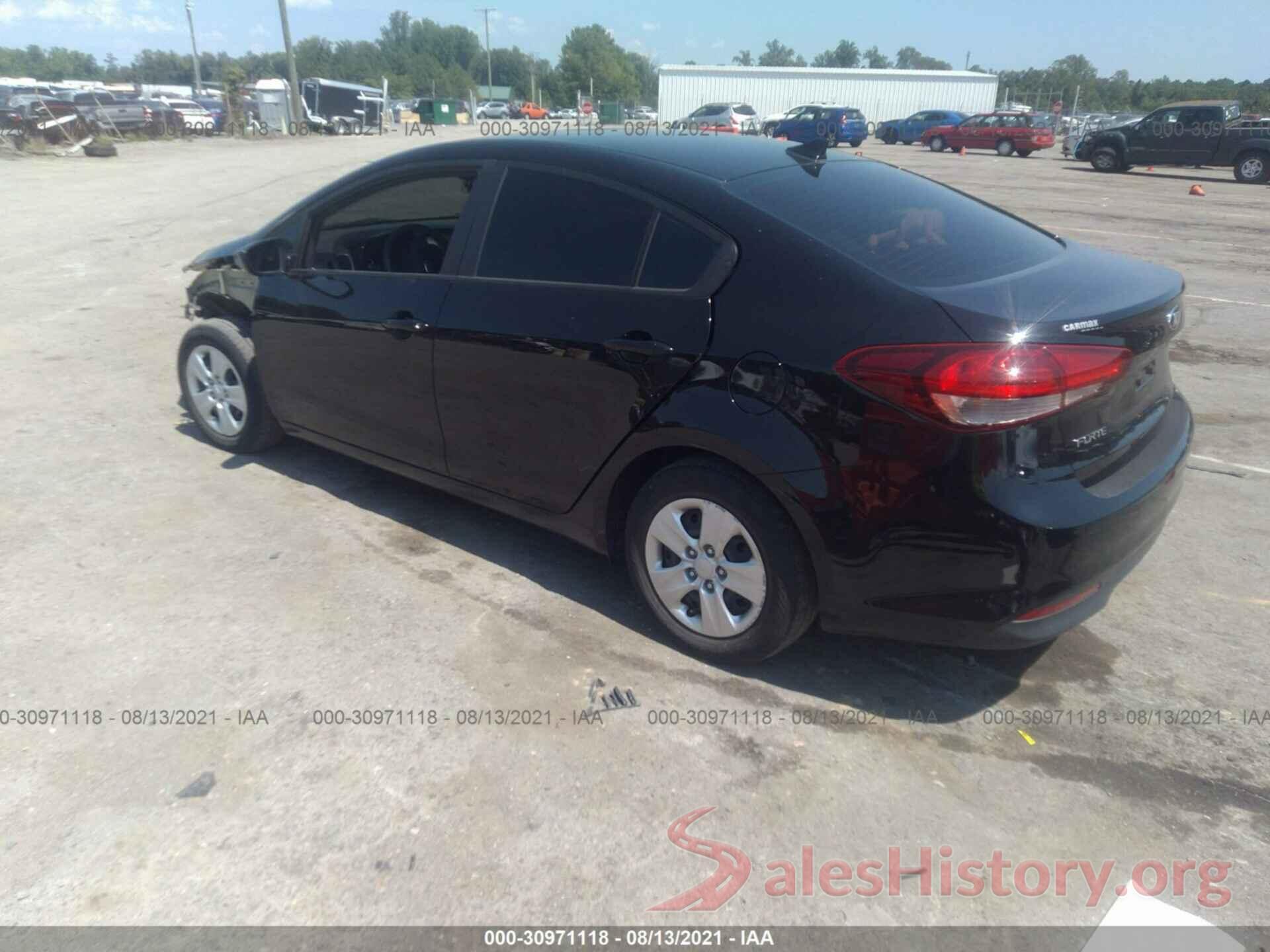 3KPFK4A74HE055867 2017 KIA FORTE