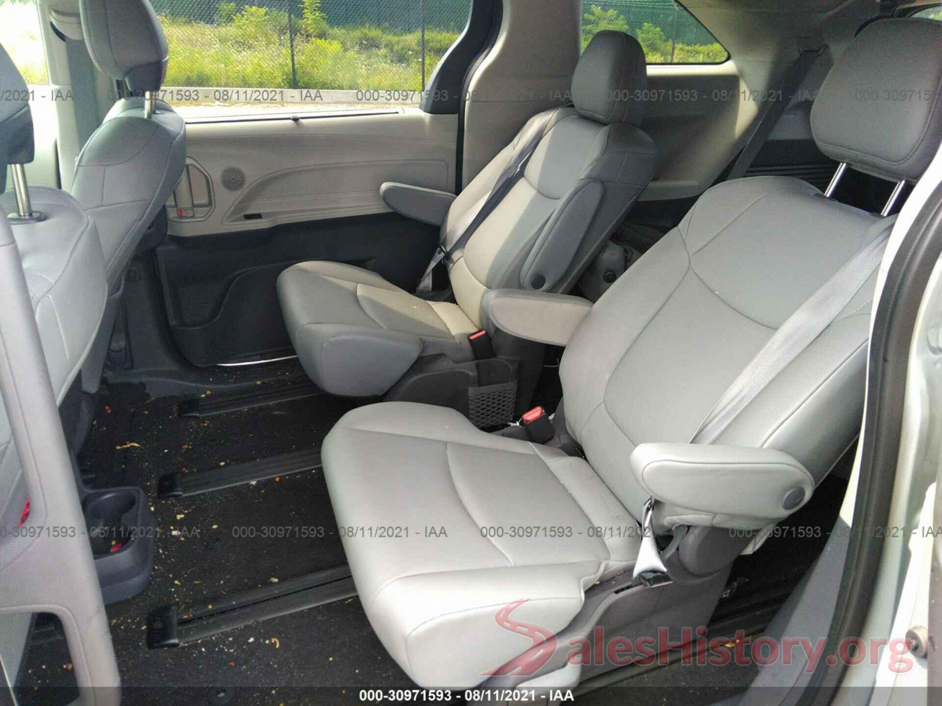 5TDYRKEC3MS017062 2021 TOYOTA SIENNA