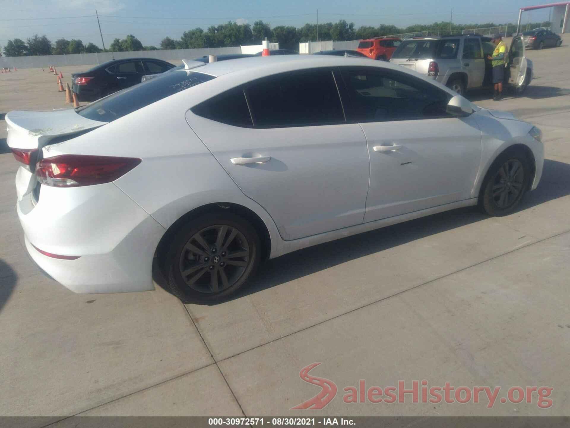 5NPD84LF7JH326724 2018 HYUNDAI ELANTRA