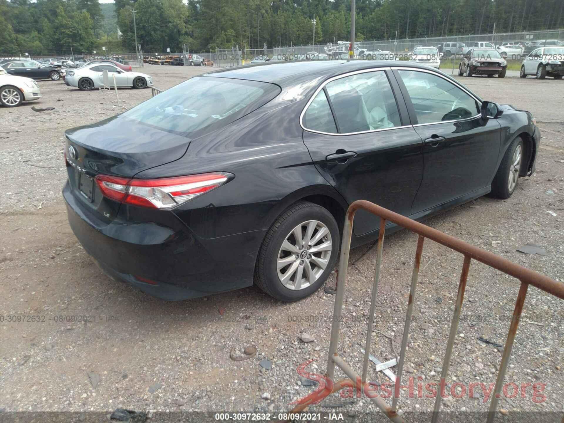 4T1B11HK9JU113596 2018 TOYOTA CAMRY