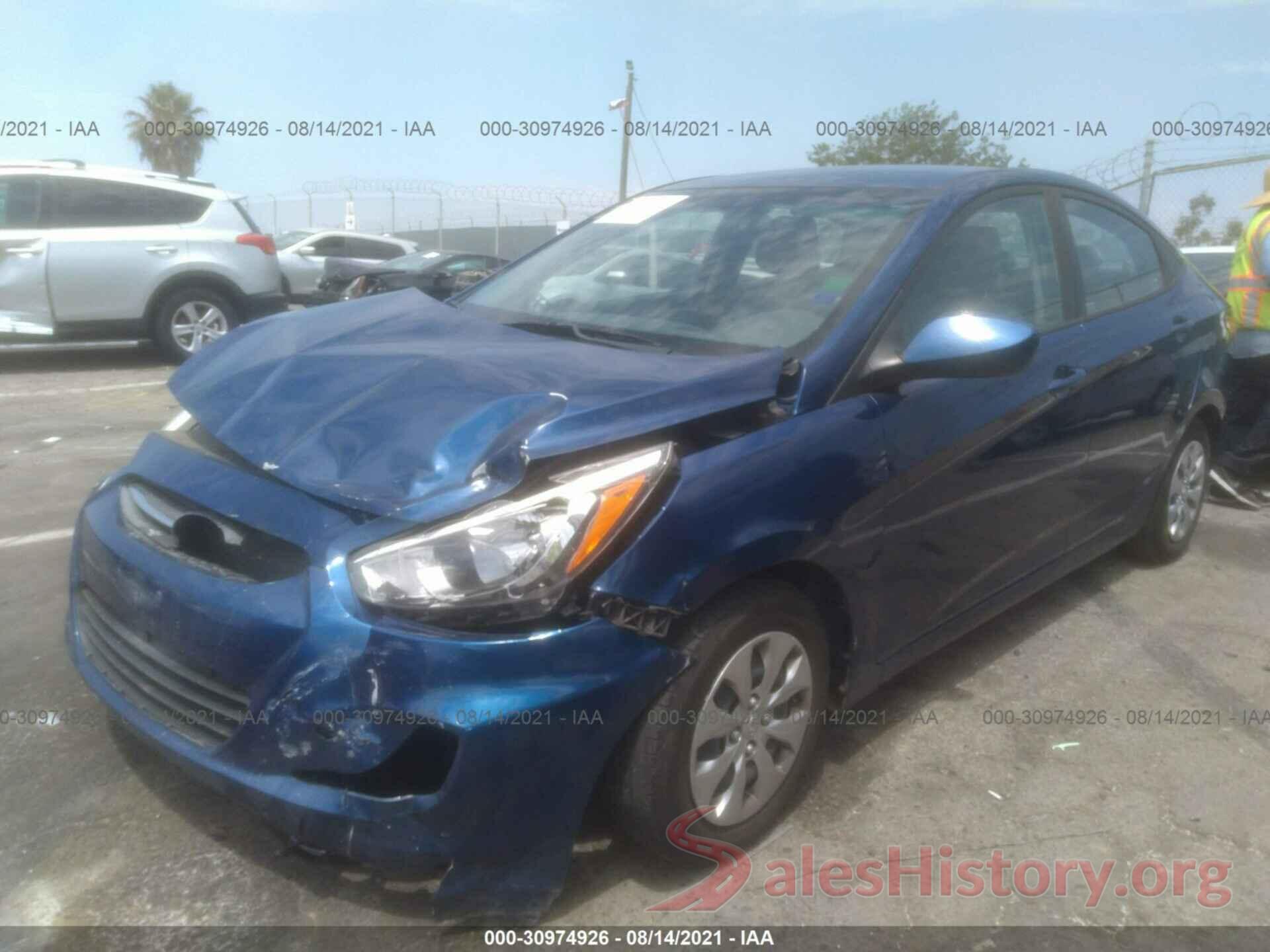 KMHCT4AE5HU318251 2017 HYUNDAI ACCENT