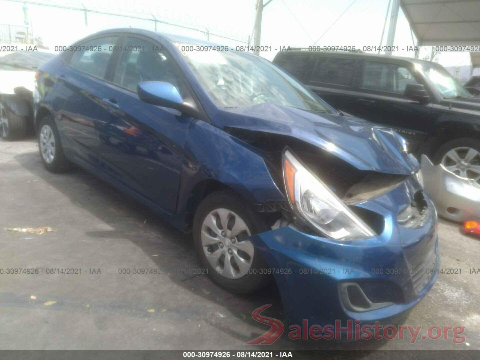 KMHCT4AE5HU318251 2017 HYUNDAI ACCENT