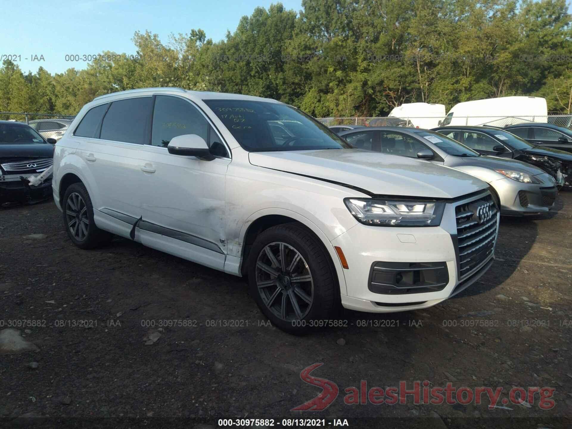 WA1LAAF72HD005977 2017 AUDI Q7