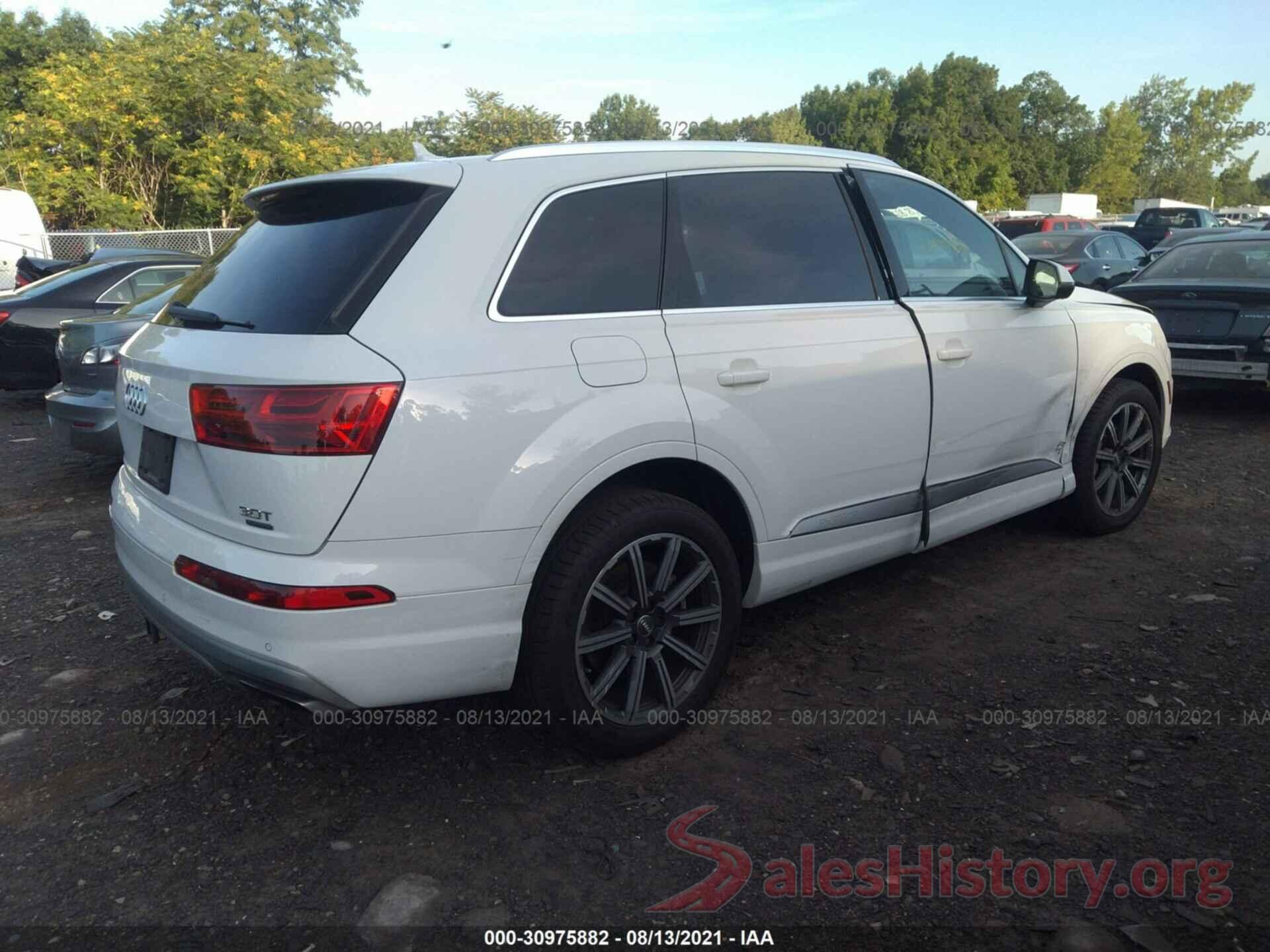 WA1LAAF72HD005977 2017 AUDI Q7