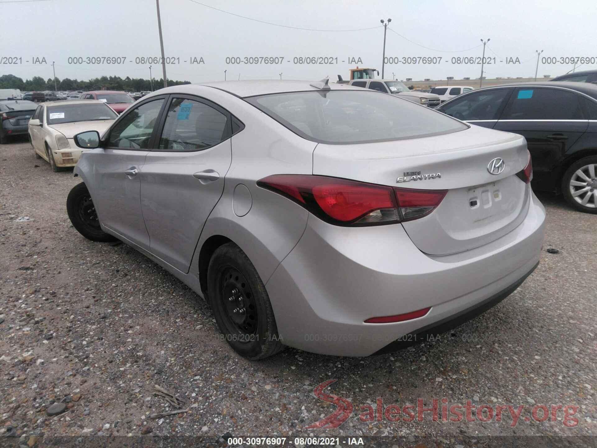 5NPDH4AE4GH793909 2016 HYUNDAI ELANTRA