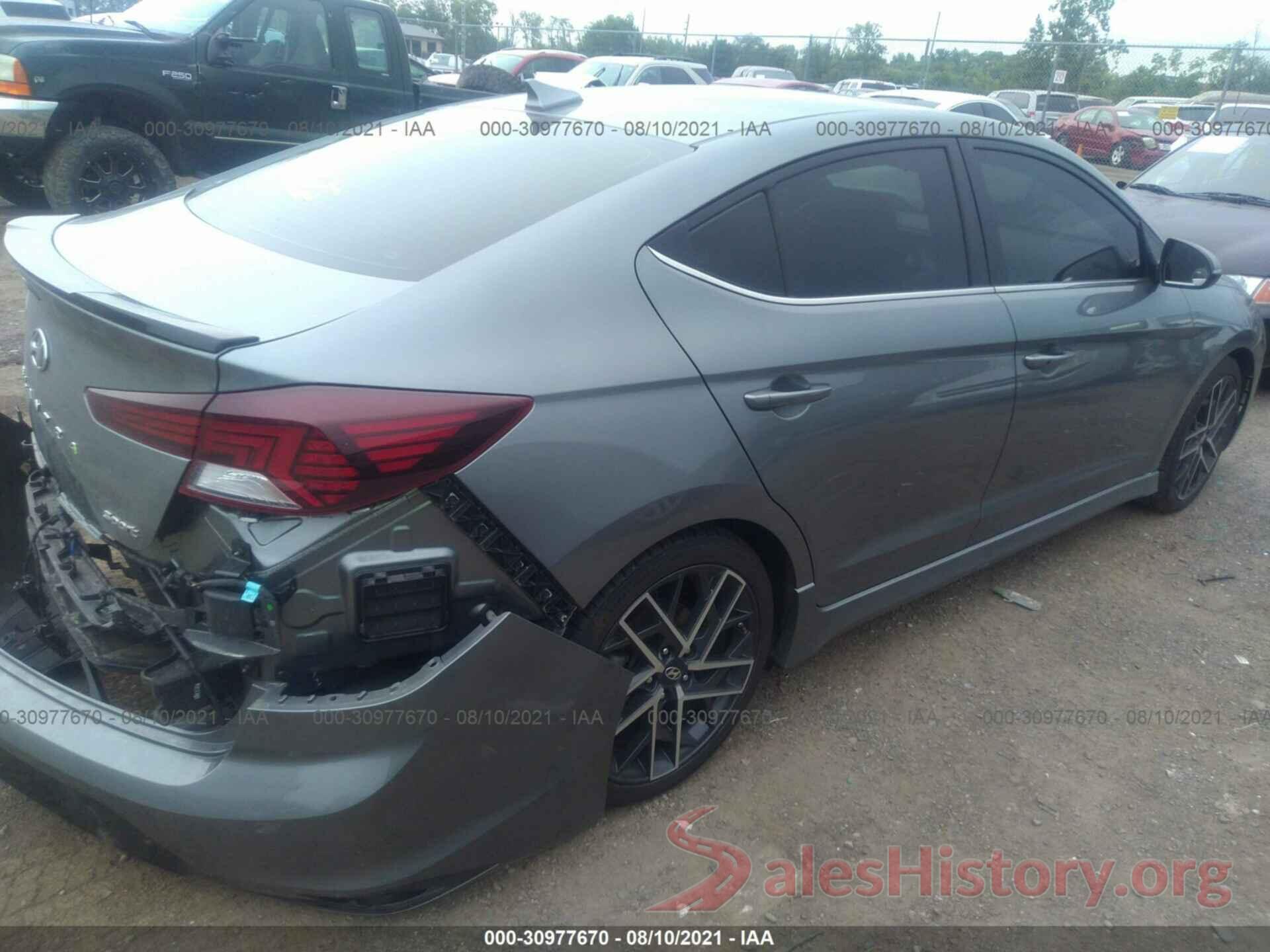 KMHD04LB5KU817171 2019 HYUNDAI ELANTRA