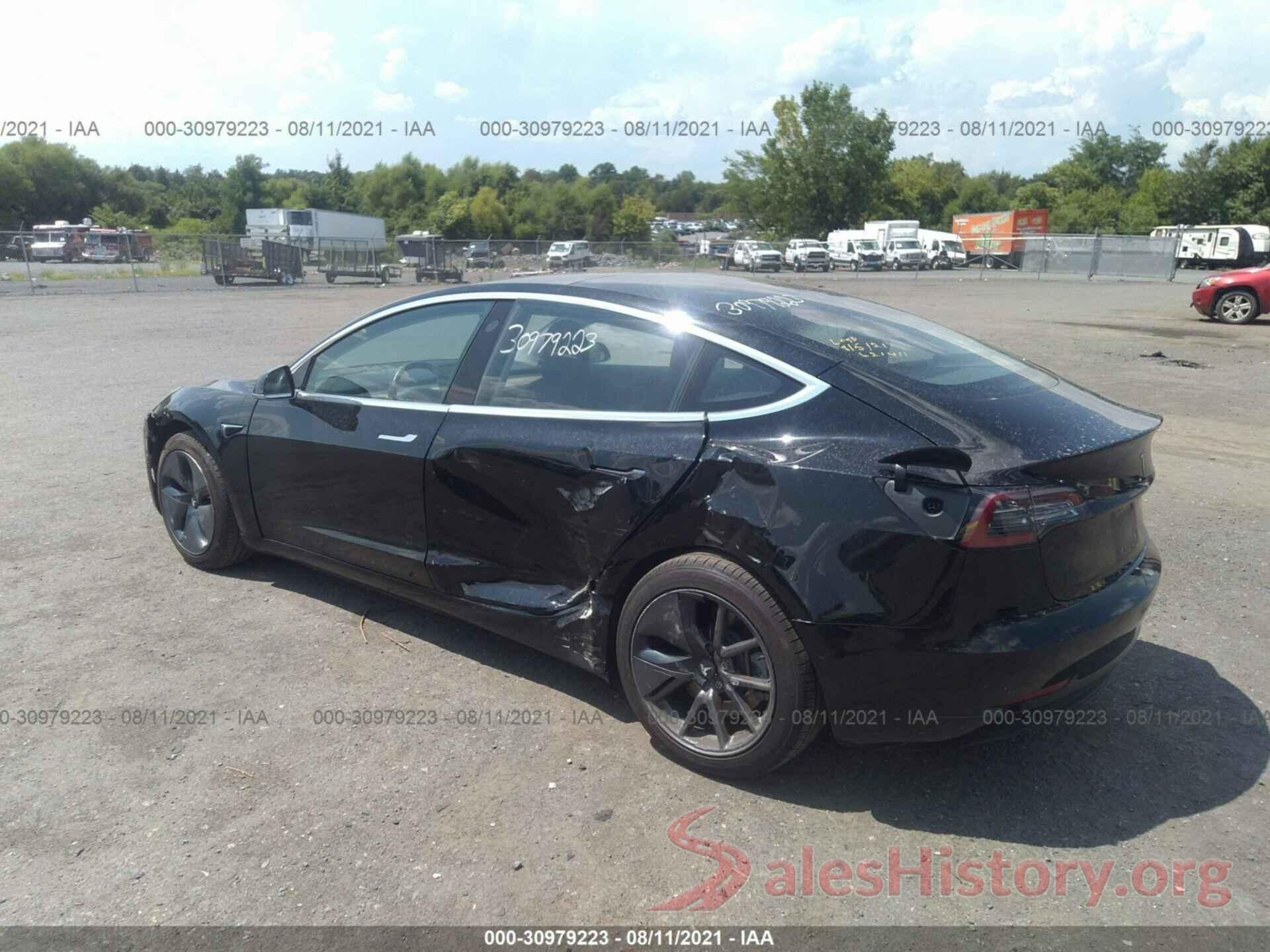 5YJ3E1EA9JF098356 2018 TESLA MODEL 3