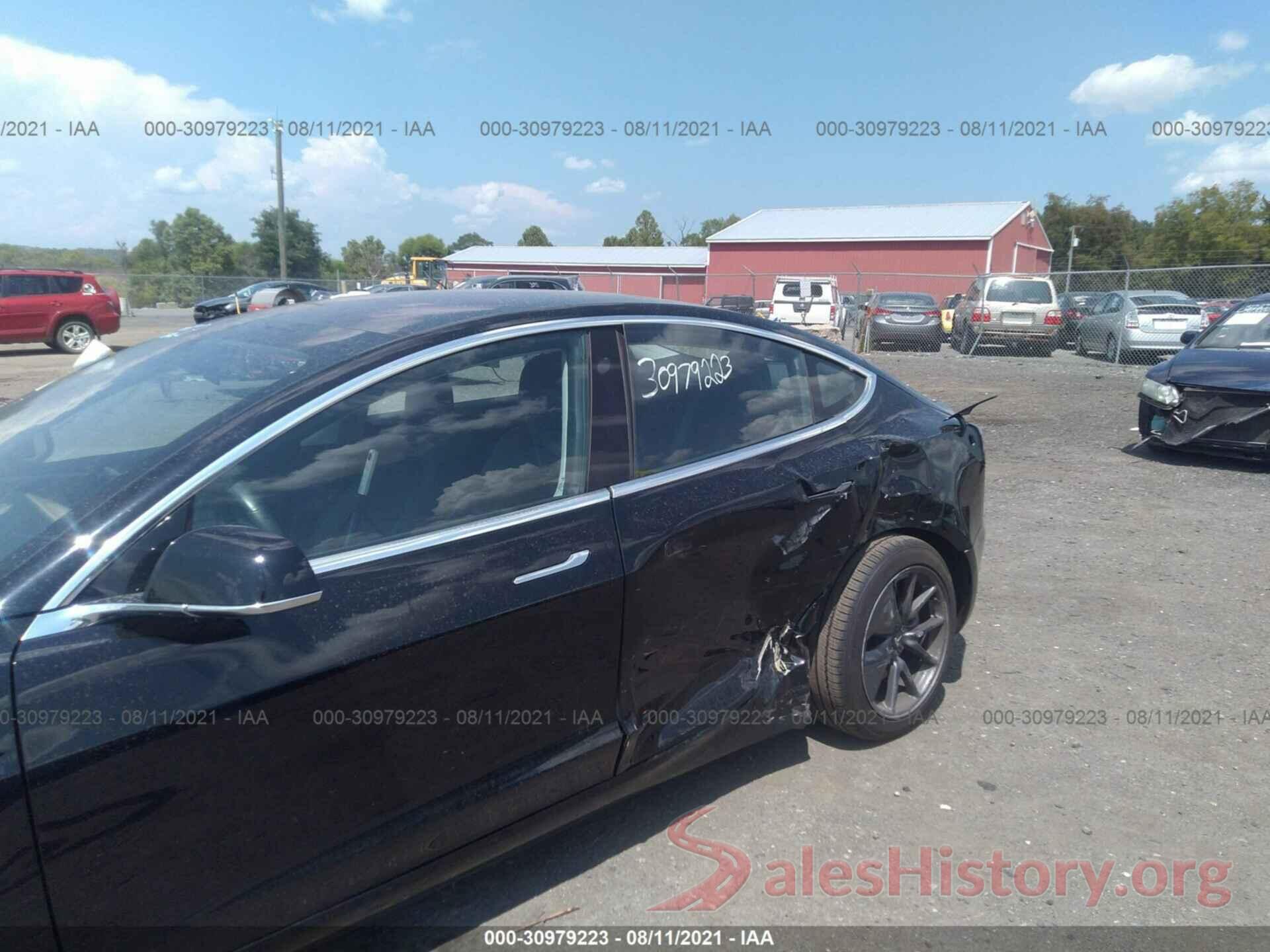 5YJ3E1EA9JF098356 2018 TESLA MODEL 3