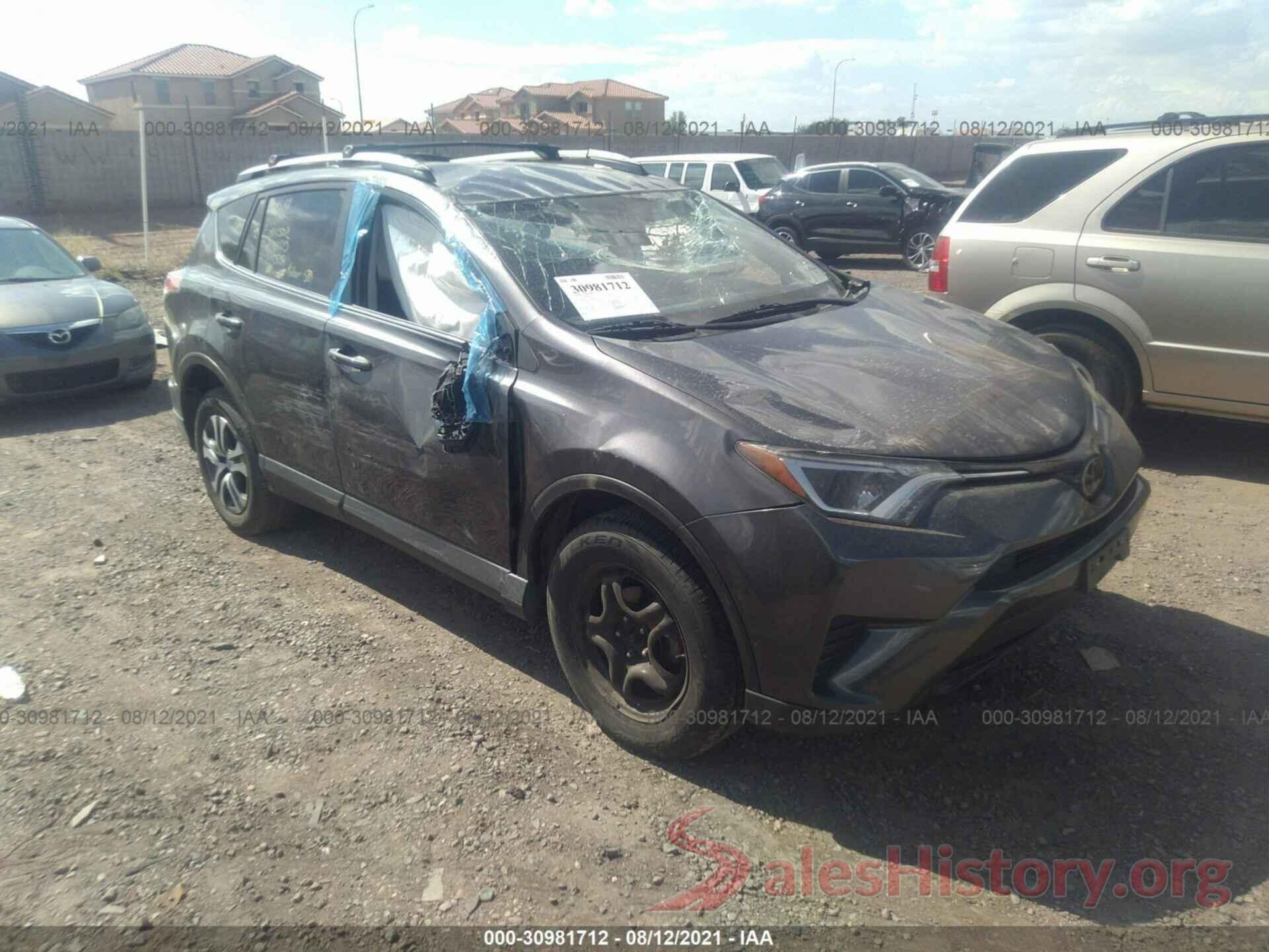 JTMBFREVXJJ215509 2018 TOYOTA RAV4