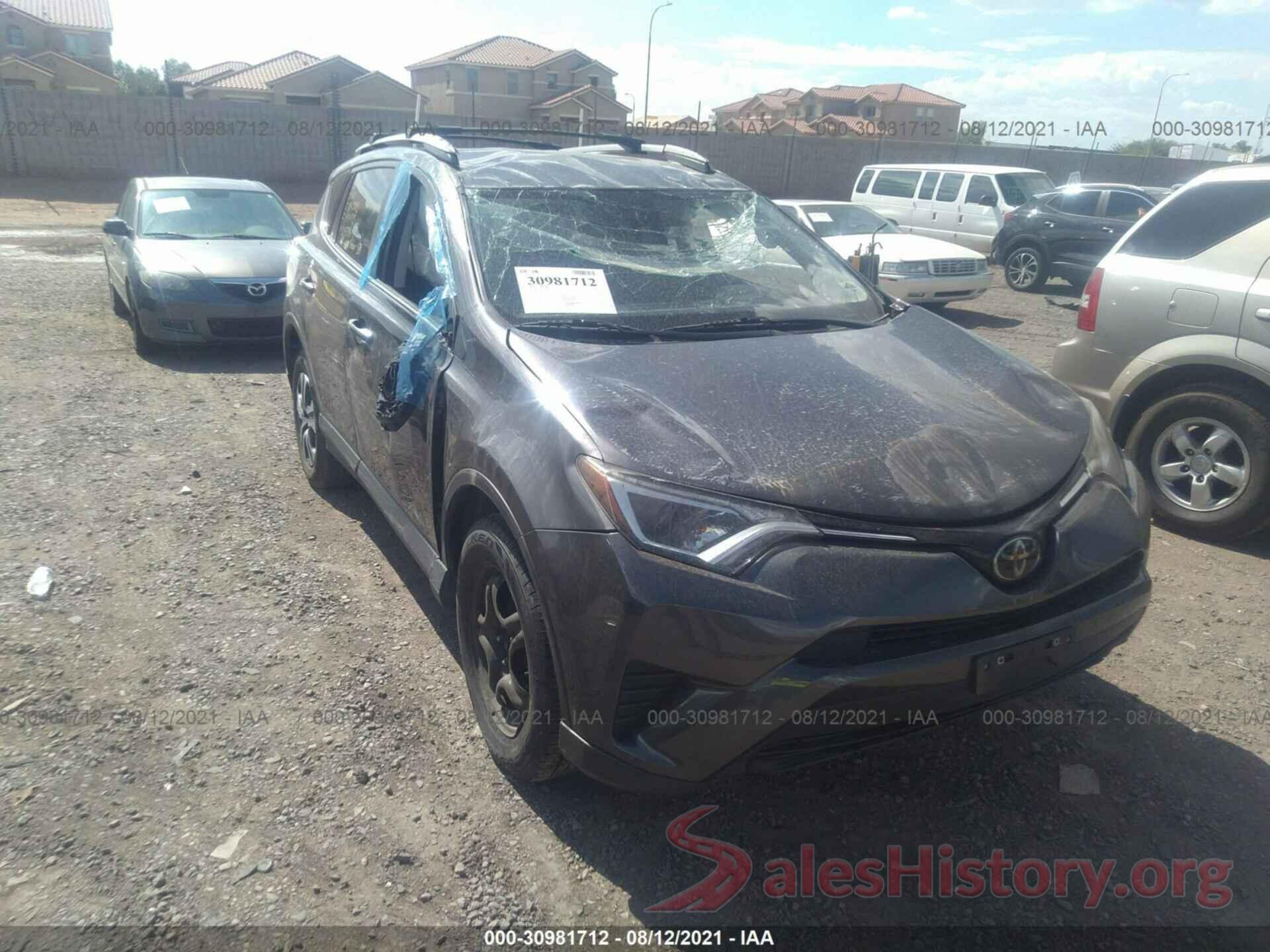 JTMBFREVXJJ215509 2018 TOYOTA RAV4