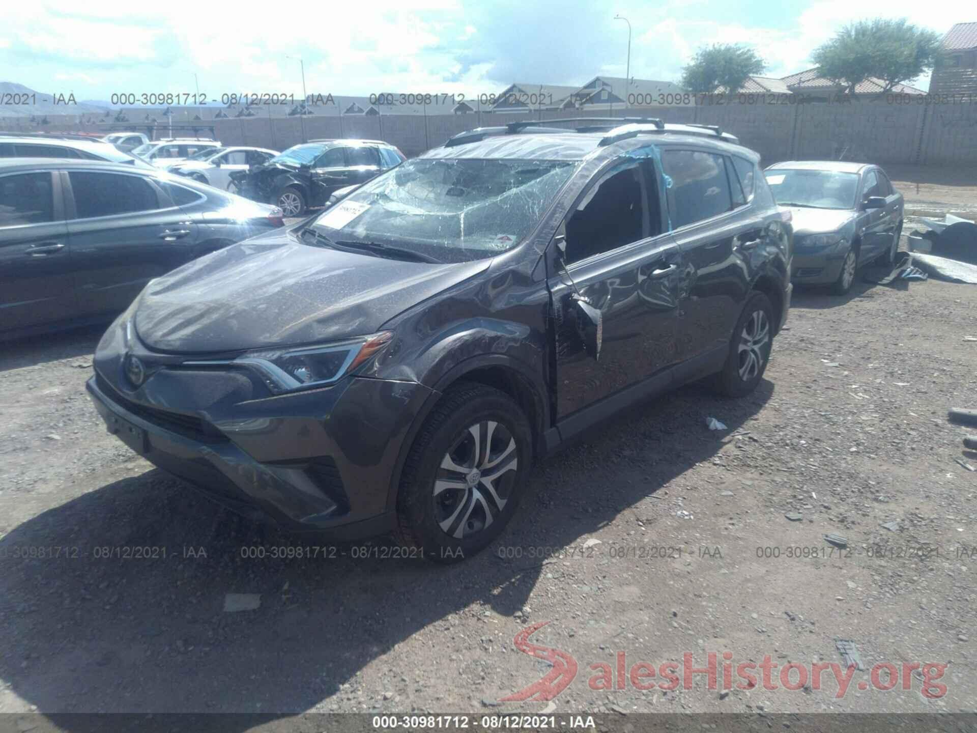 JTMBFREVXJJ215509 2018 TOYOTA RAV4