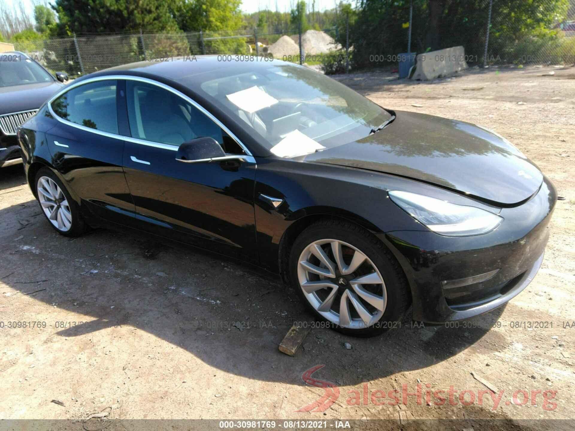 5YJ3E1EB8JF131825 2018 TESLA MODEL 3