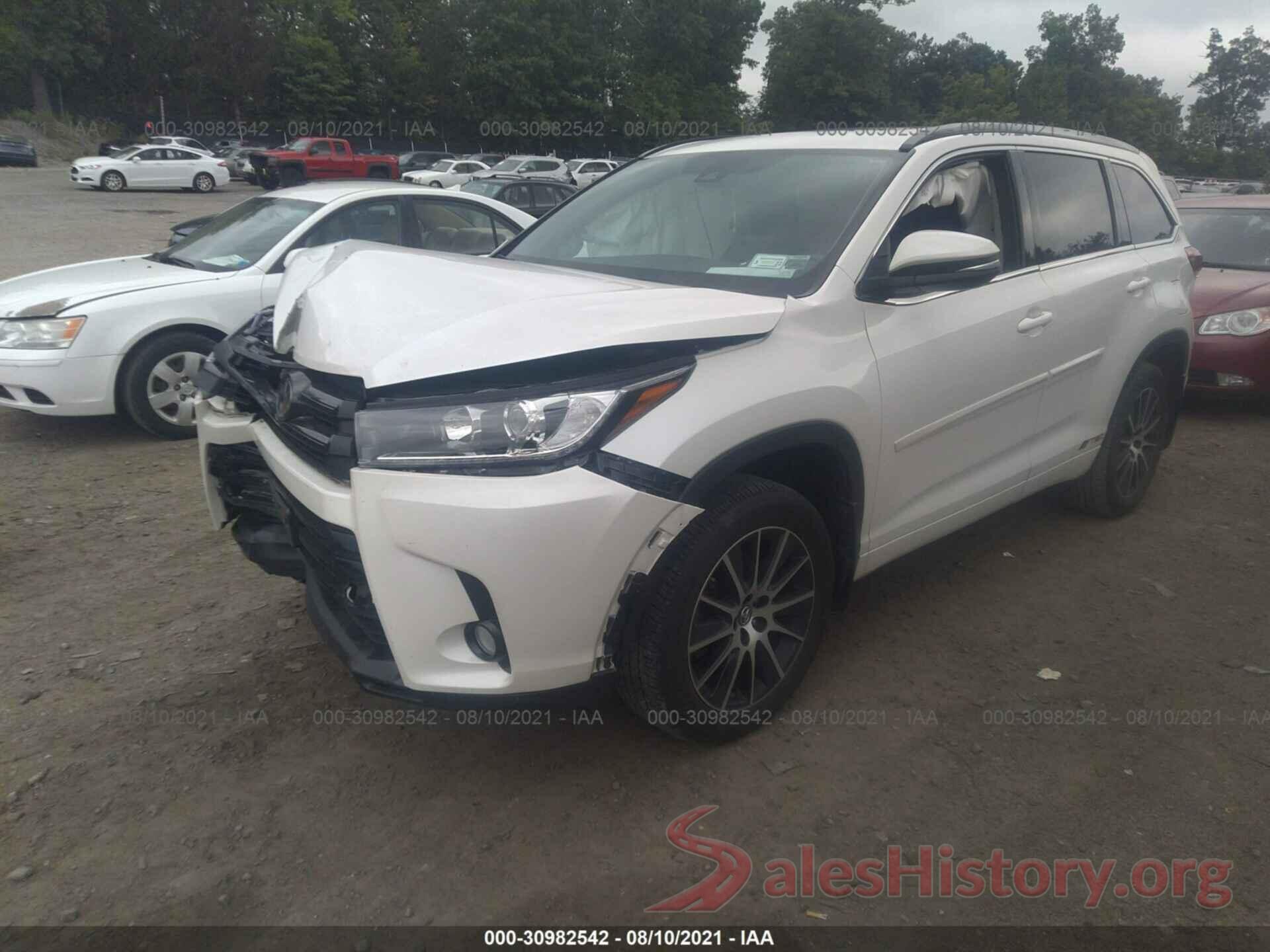 5TDJZRFH3JS810913 2018 TOYOTA HIGHLANDER