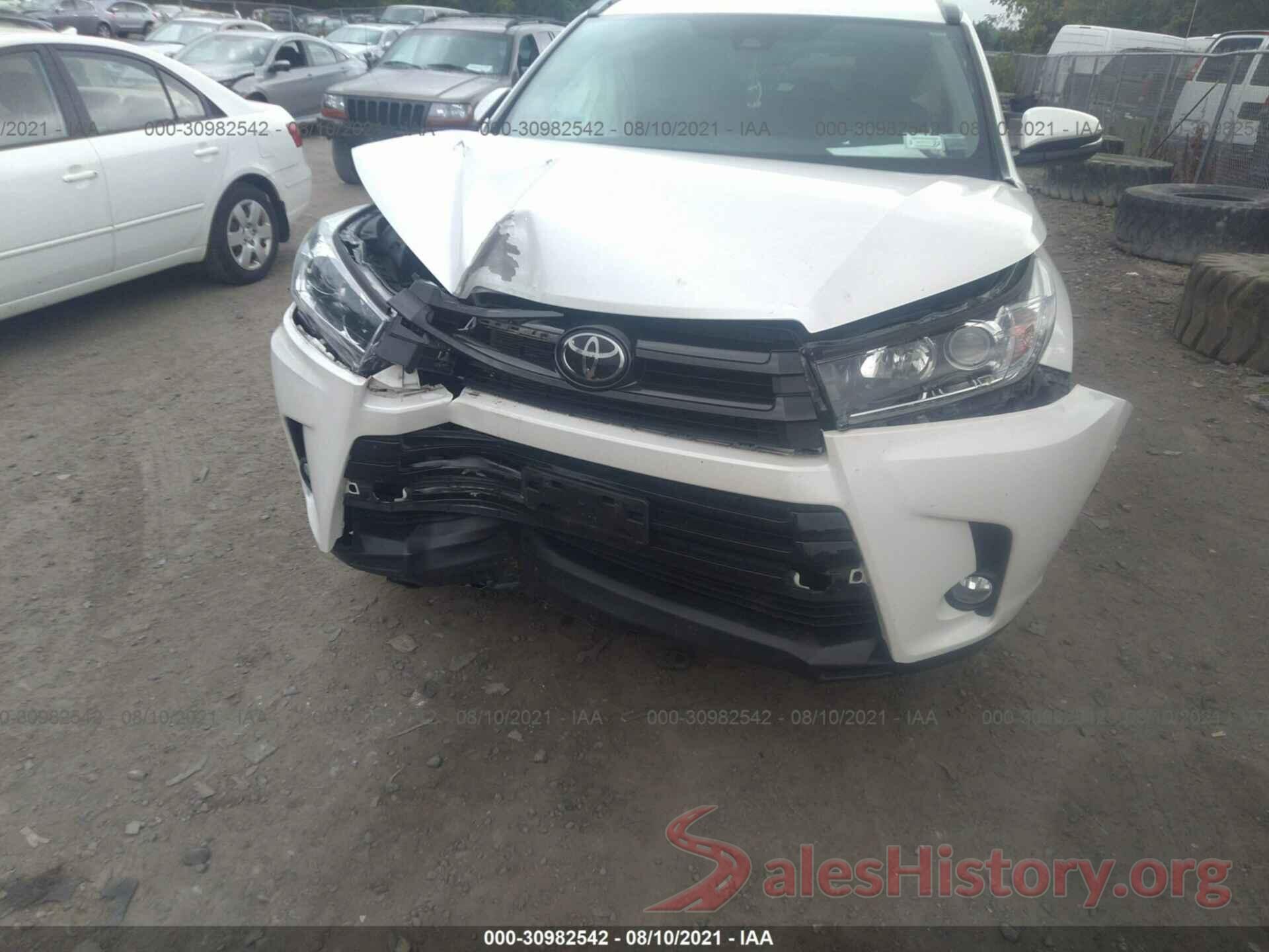 5TDJZRFH3JS810913 2018 TOYOTA HIGHLANDER