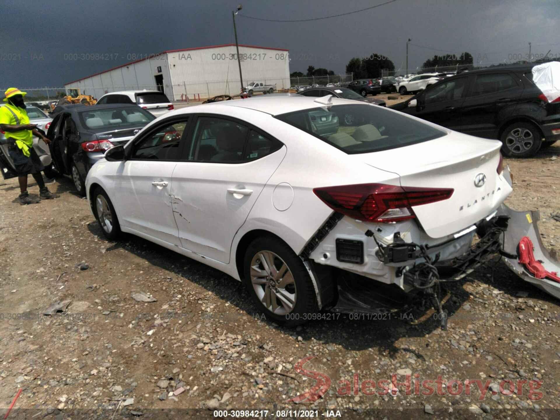 5NPD84LF3KH470479 2019 HYUNDAI ELANTRA