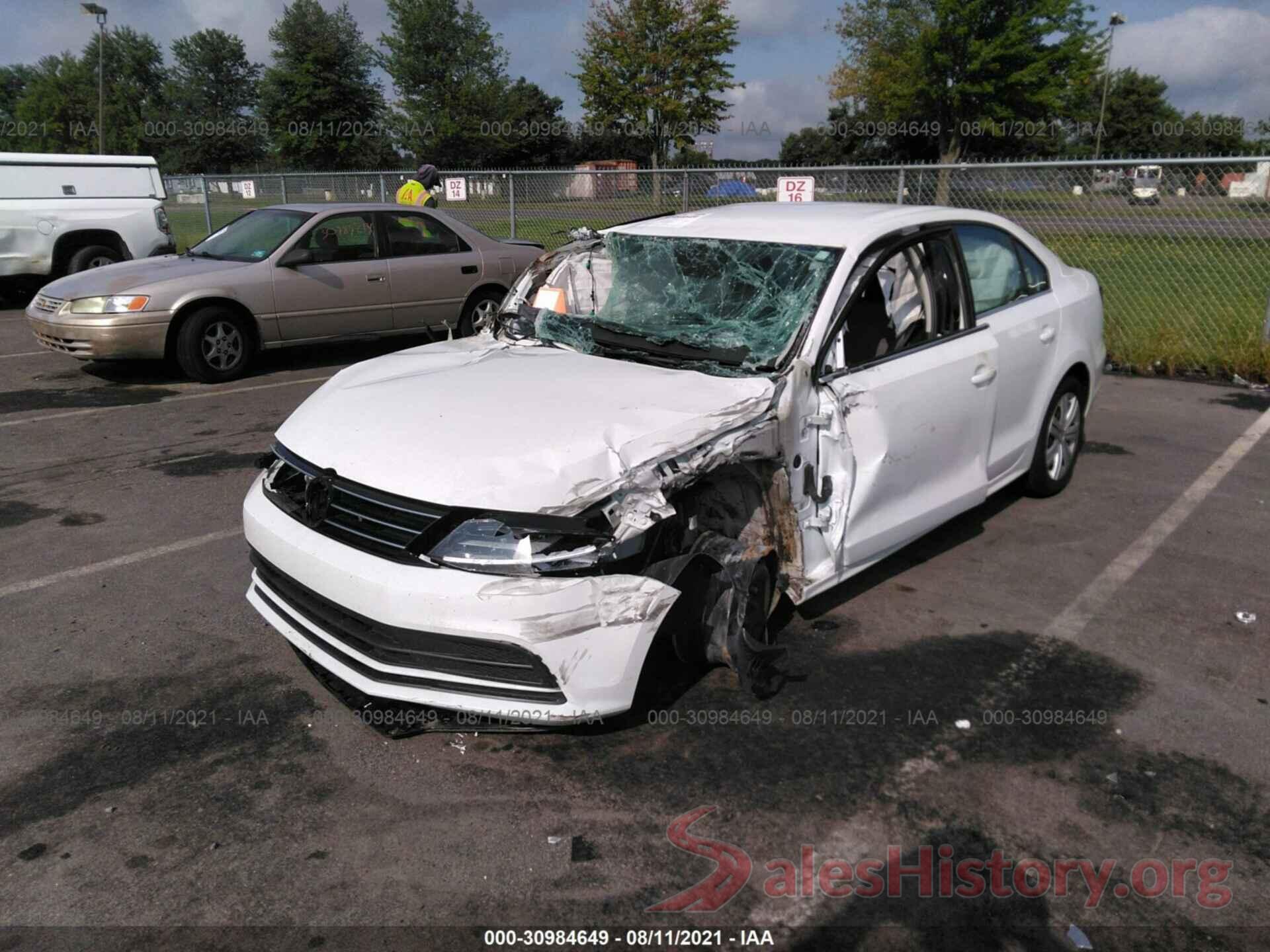 3VW167AJ8HM271672 2017 VOLKSWAGEN JETTA