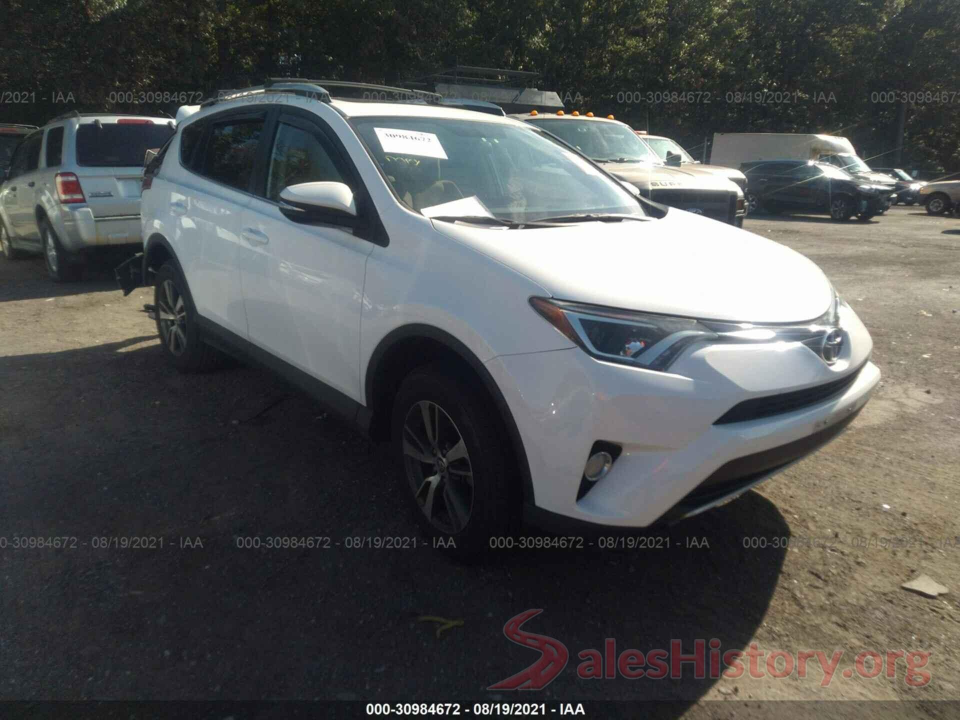 2T3RFREV4GW419165 2016 TOYOTA RAV4