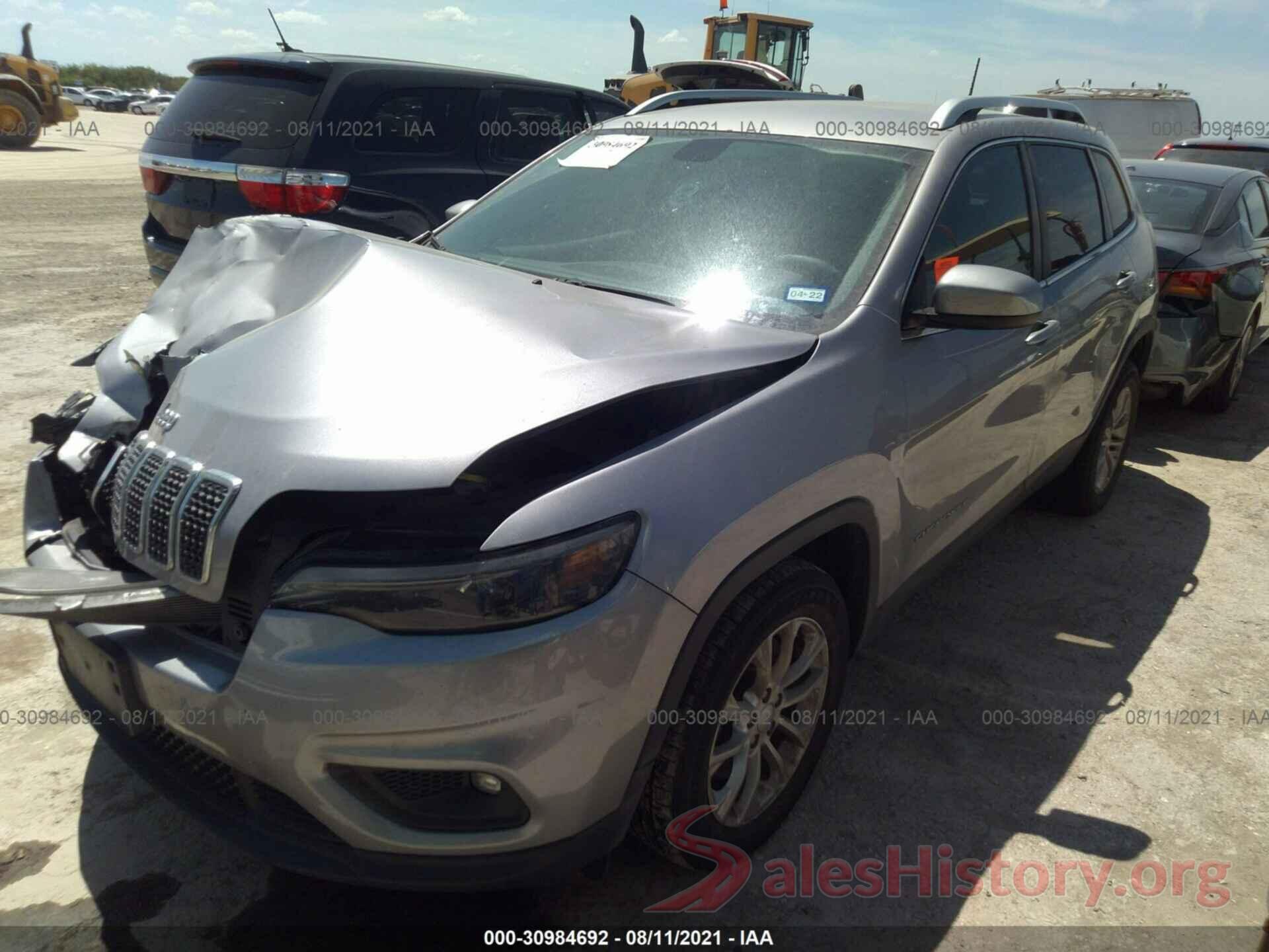 1C4PJLCB8KD307972 2019 JEEP CHEROKEE