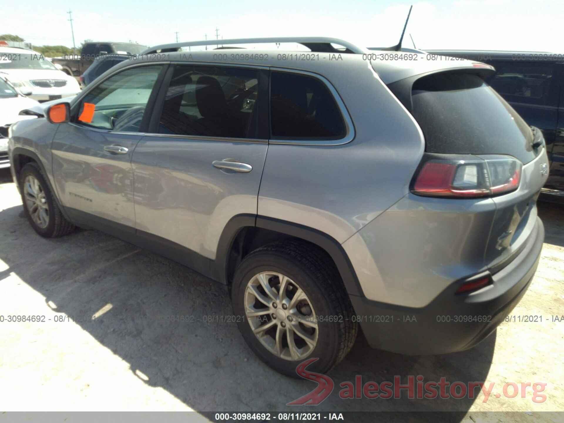 1C4PJLCB8KD307972 2019 JEEP CHEROKEE