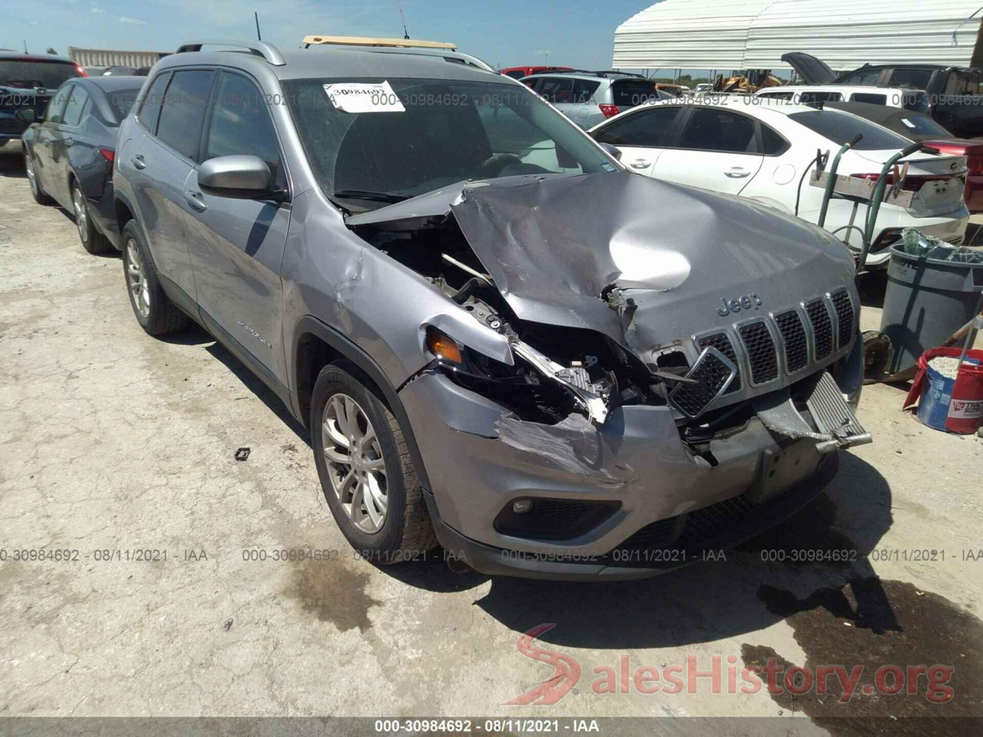 1C4PJLCB8KD307972 2019 JEEP CHEROKEE