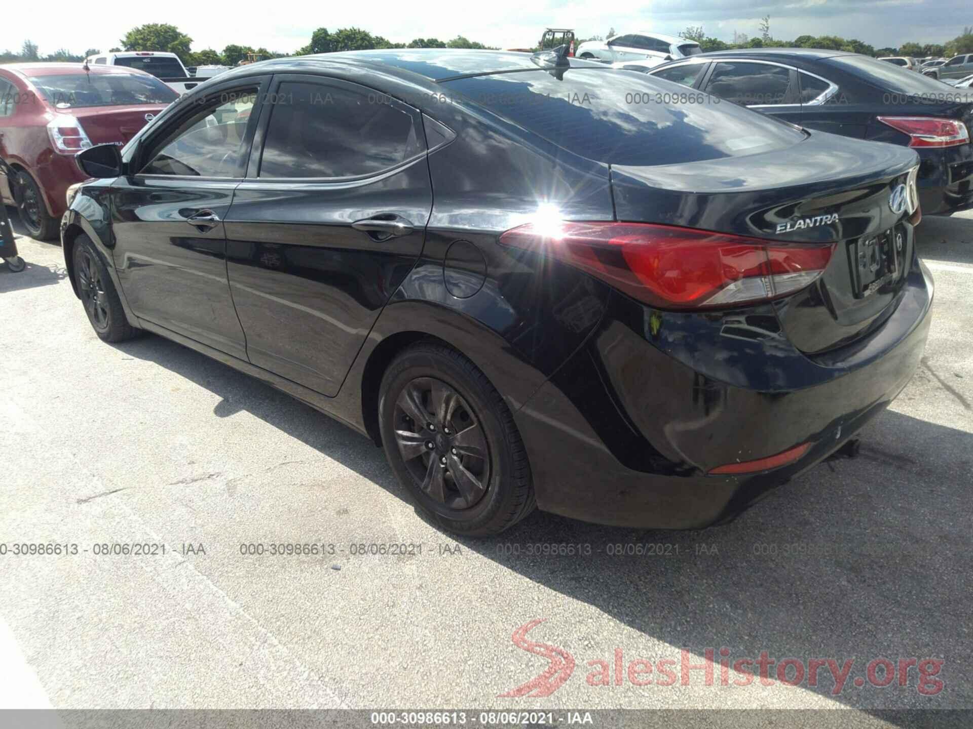 KMHDH4AE5GU575818 2016 HYUNDAI ELANTRA