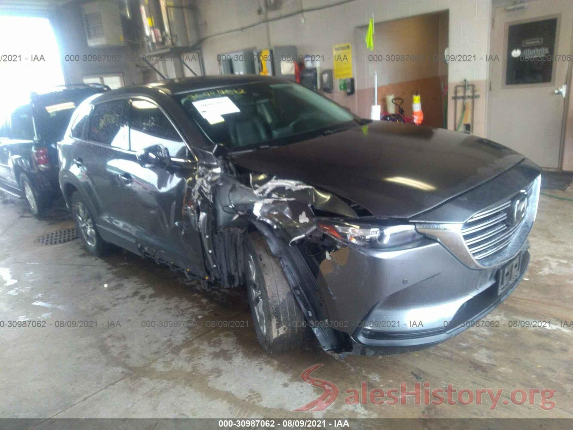 JM3TCBCY9J0212826 2018 MAZDA CX-9