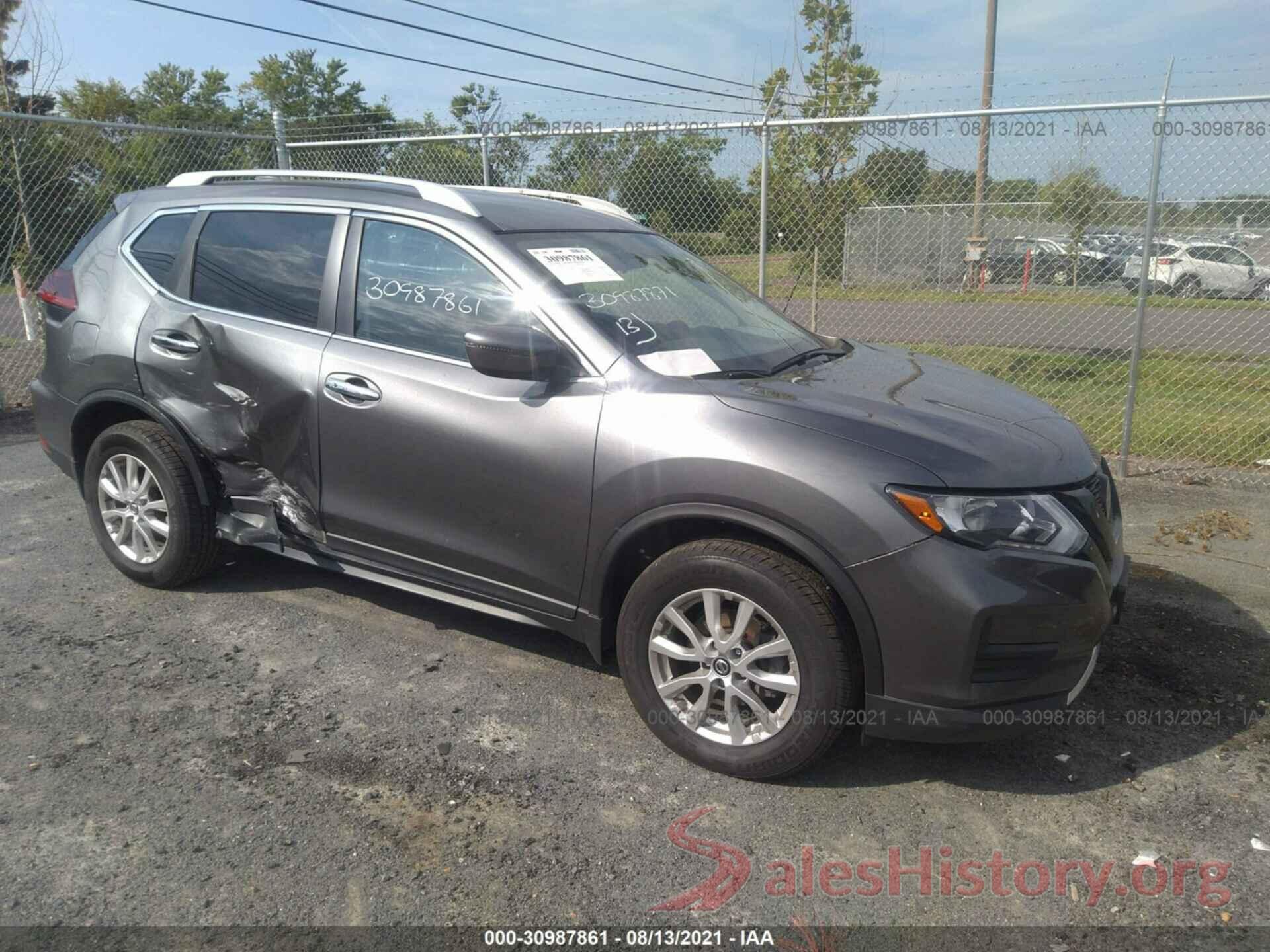 5N1AT2MVXJC813970 2018 NISSAN ROGUE