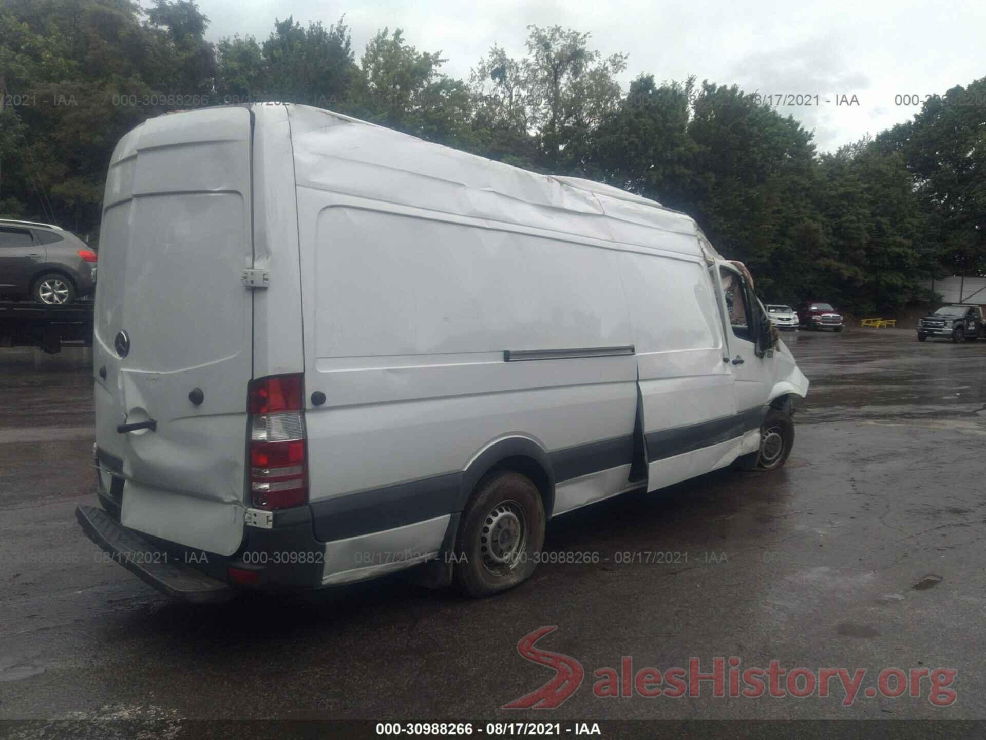 WD3PE8CD5JP617846 2018 MERCEDES-BENZ SPRINTER CARGO VAN