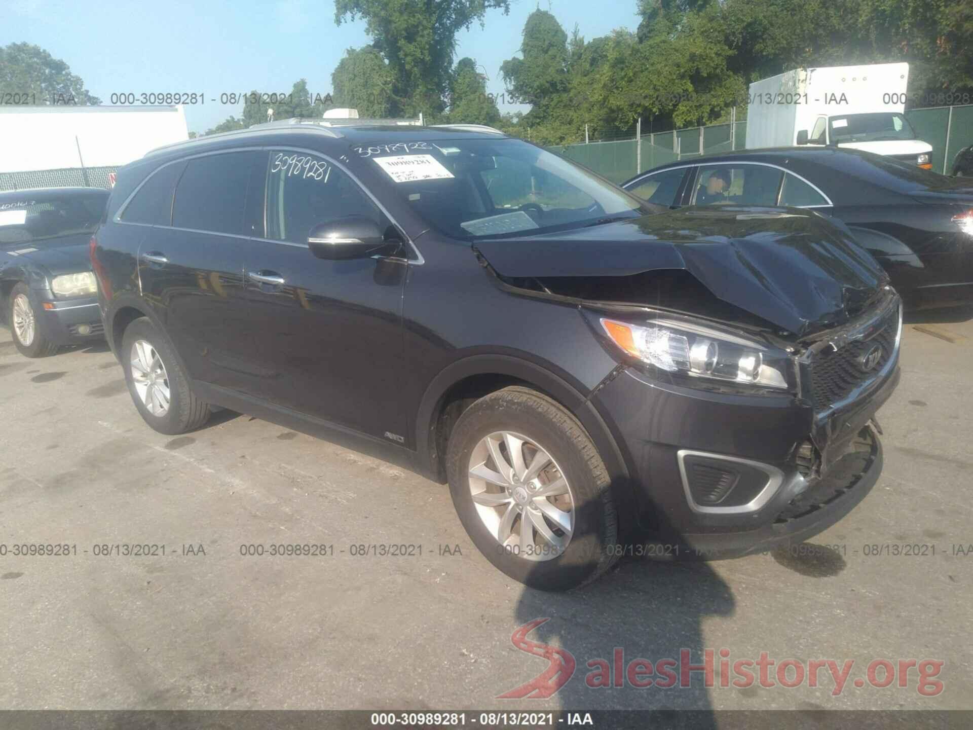 5XYPGDA31JG348783 2018 KIA SORENTO