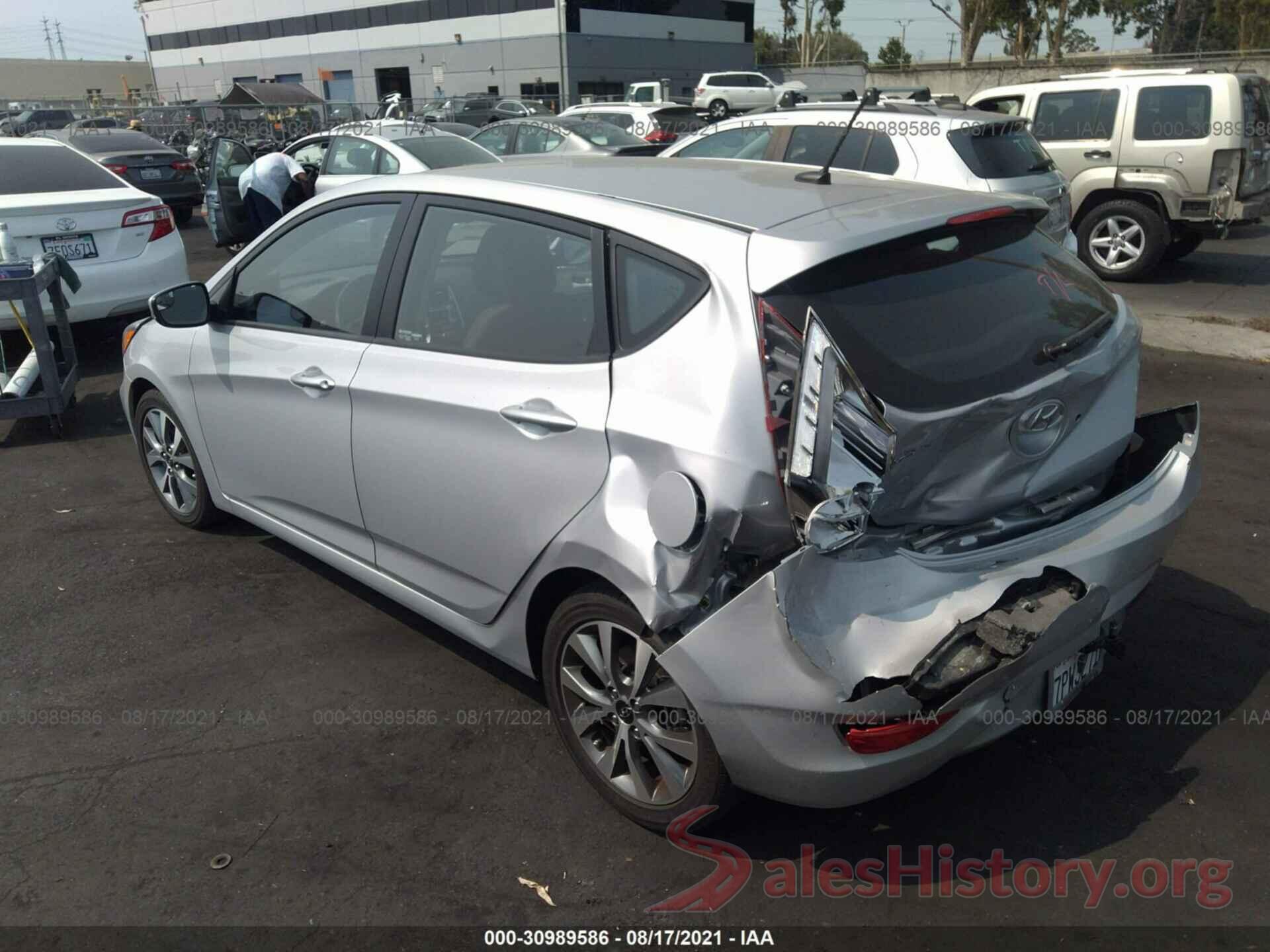 KMHCU5AE2GU264635 2016 HYUNDAI ACCENT