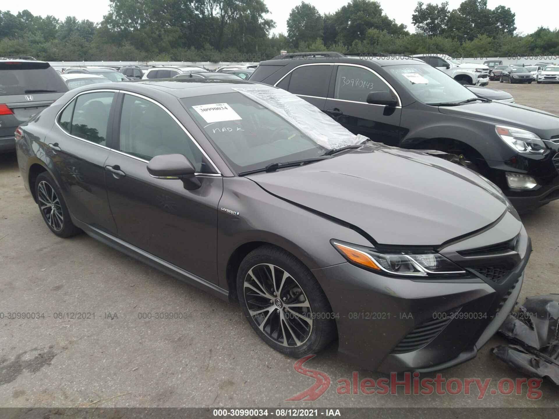 4T1B21HK6JU510728 2018 TOYOTA CAMRY