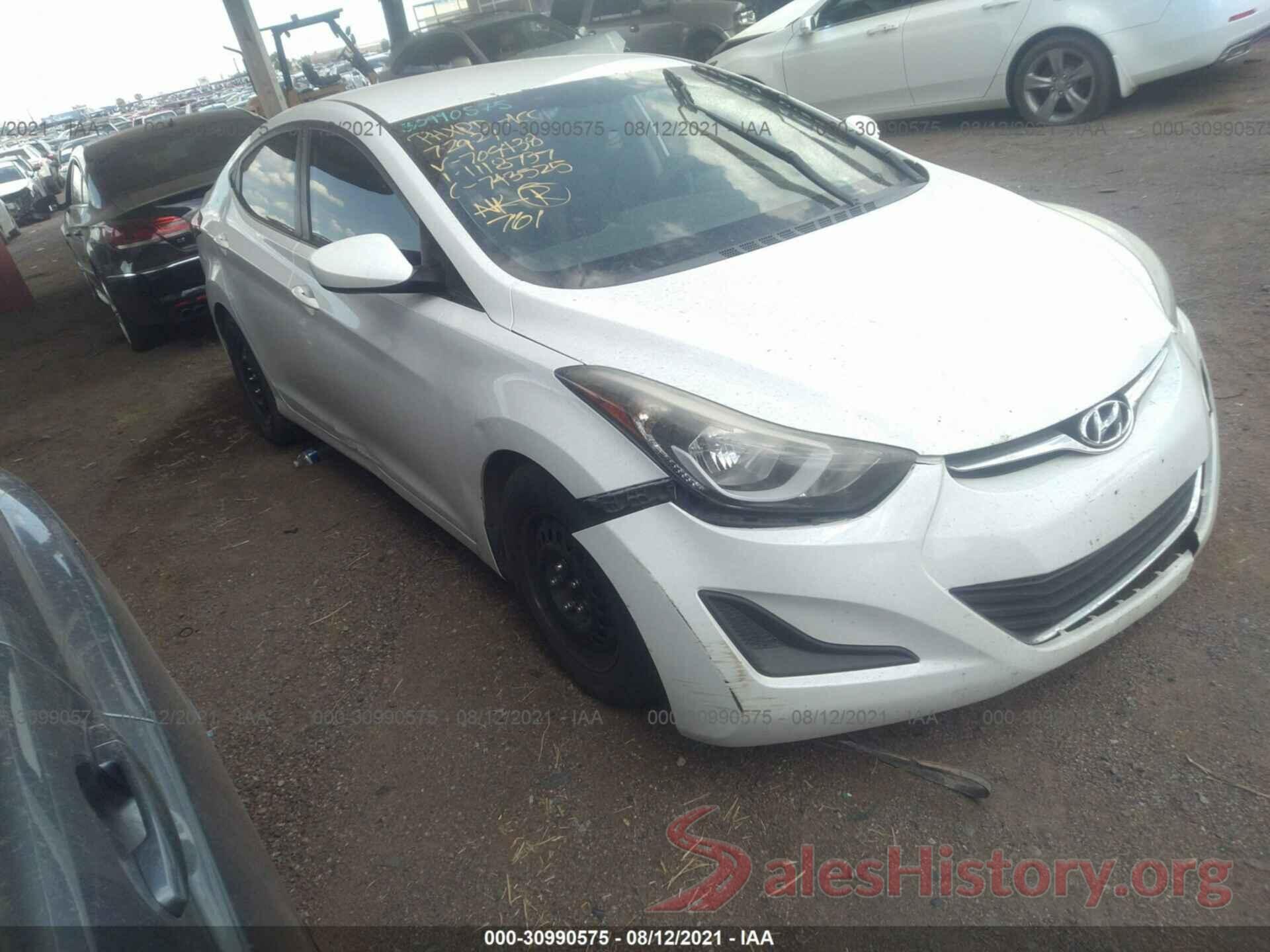 5NPDH4AE0GH709438 2016 HYUNDAI ELANTRA