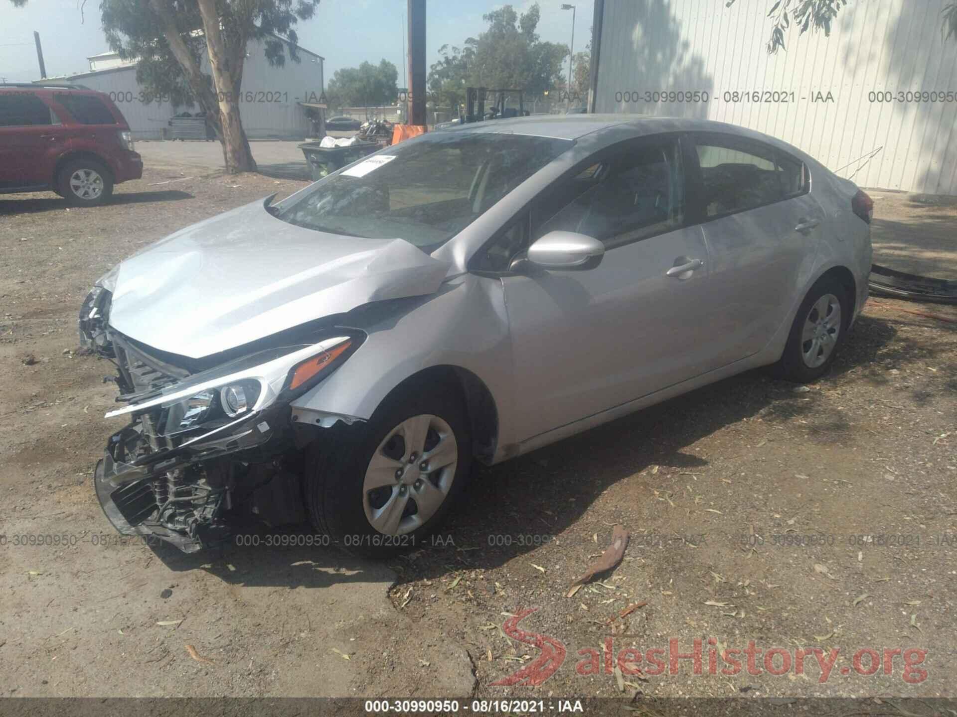 3KPFK4A76HE143898 2017 KIA FORTE