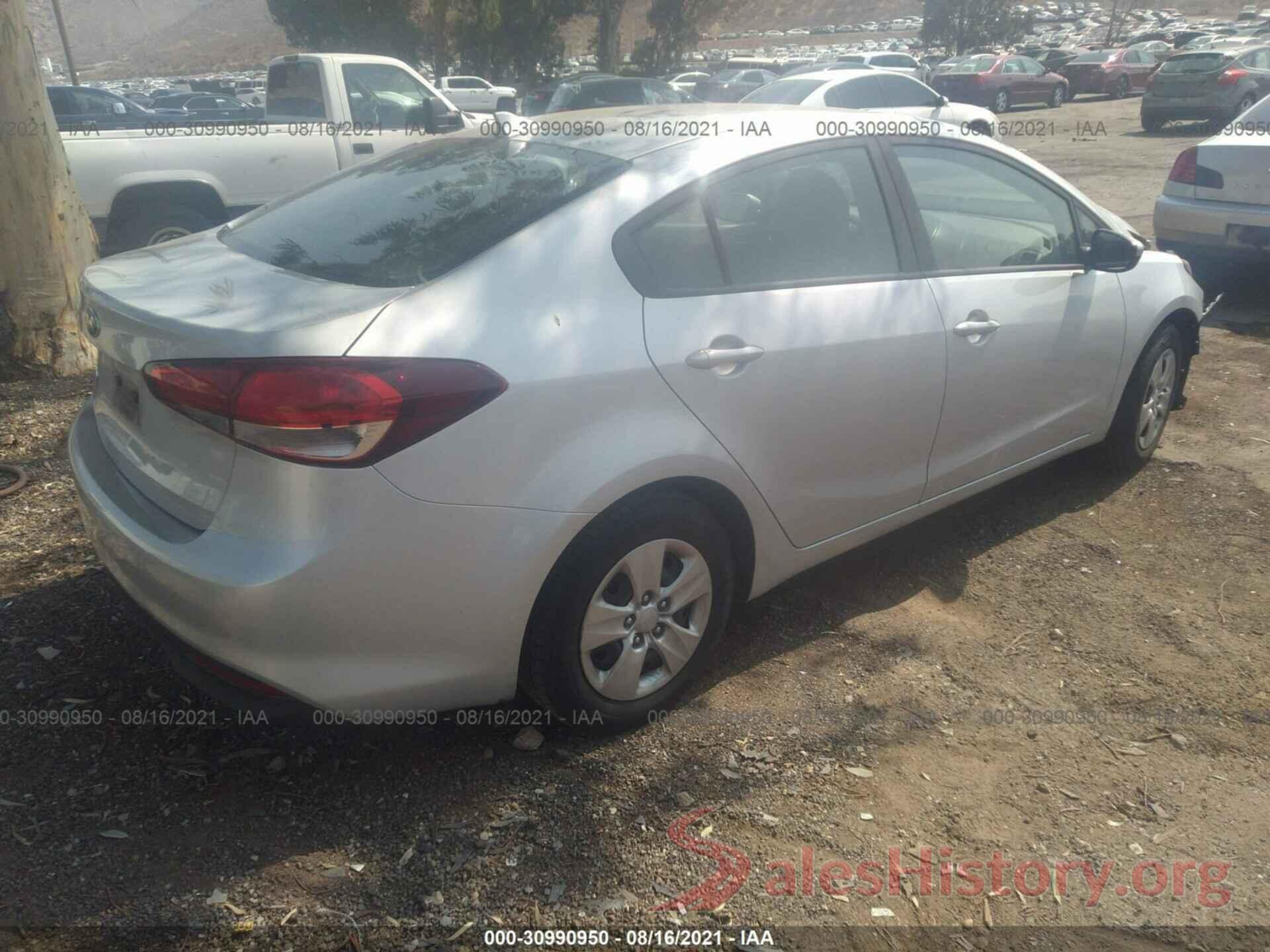 3KPFK4A76HE143898 2017 KIA FORTE