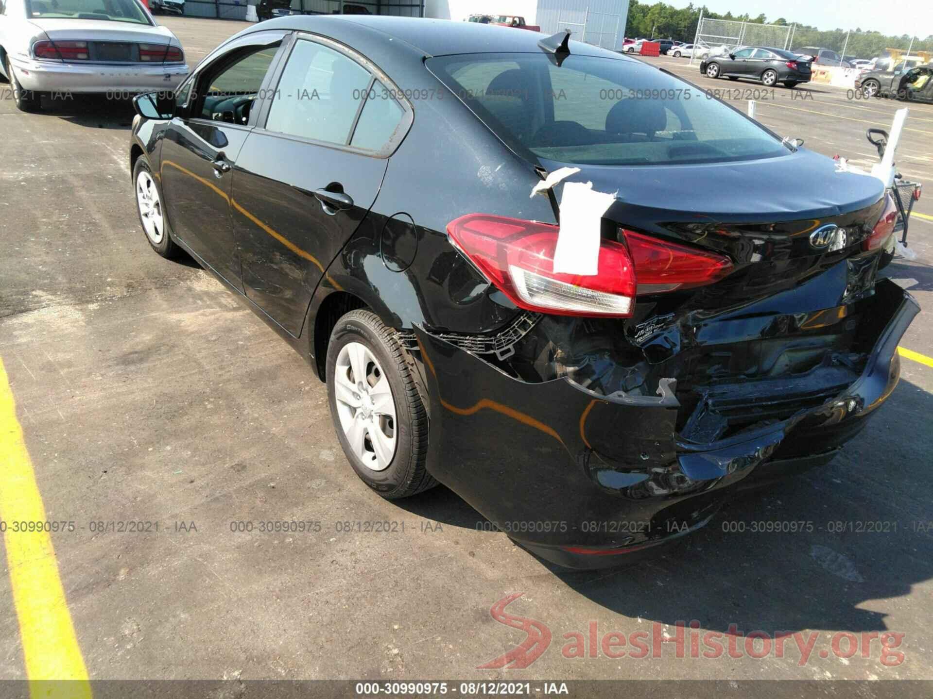 3KPFK4A76HE027195 2017 KIA FORTE