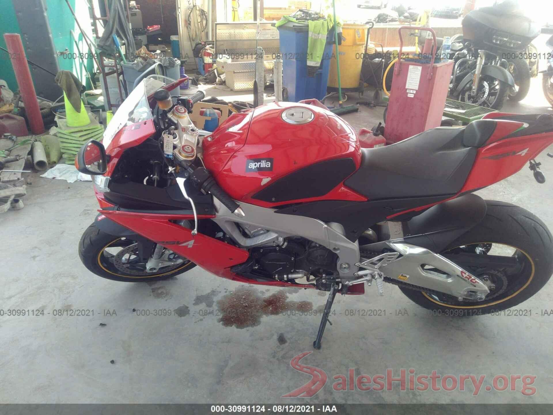 ZD4RKUA44ES000206 2014 Aprilia RSV4