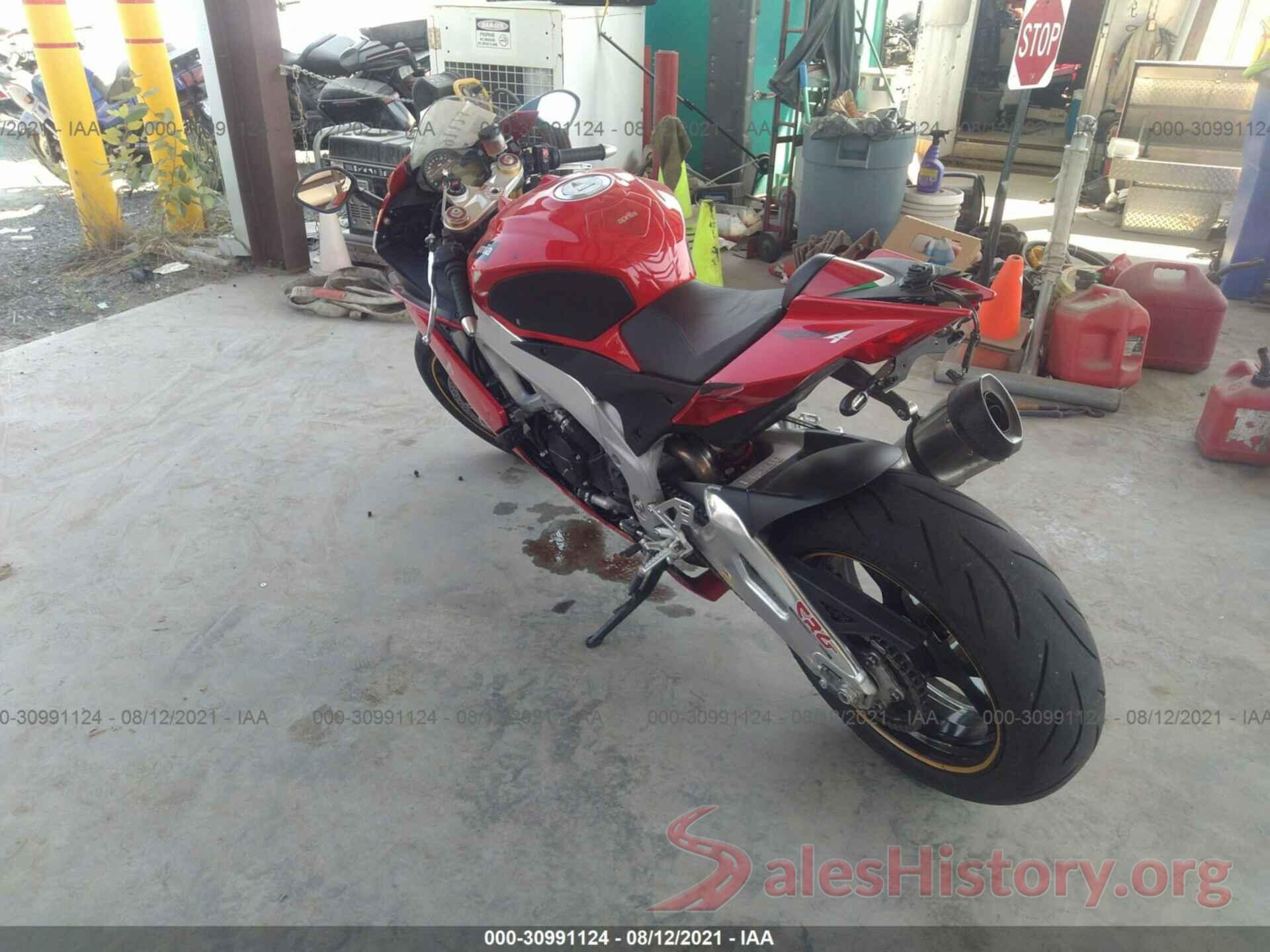 ZD4RKUA44ES000206 2014 Aprilia RSV4