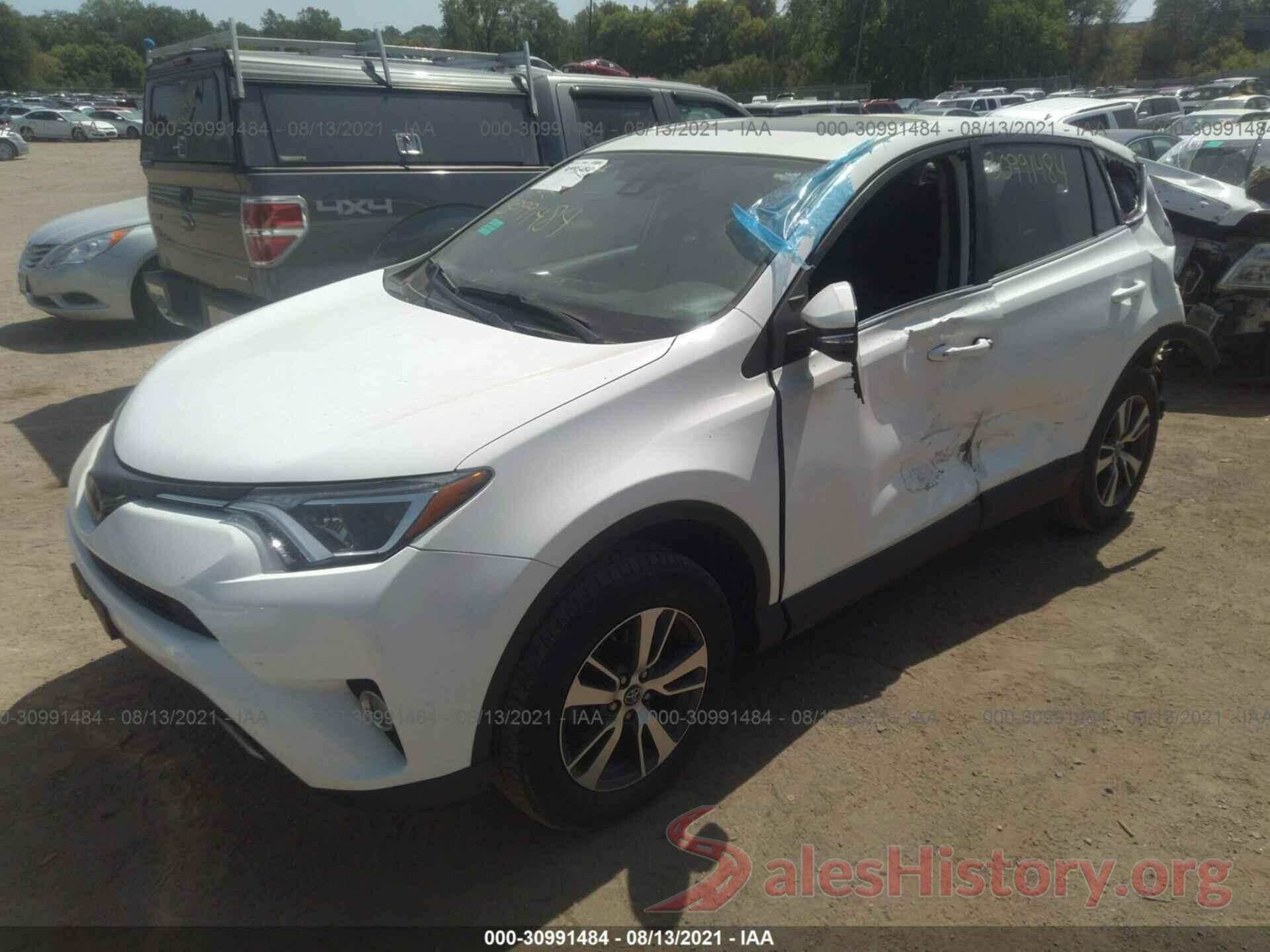 2T3RFREV0JW706204 2018 TOYOTA RAV4