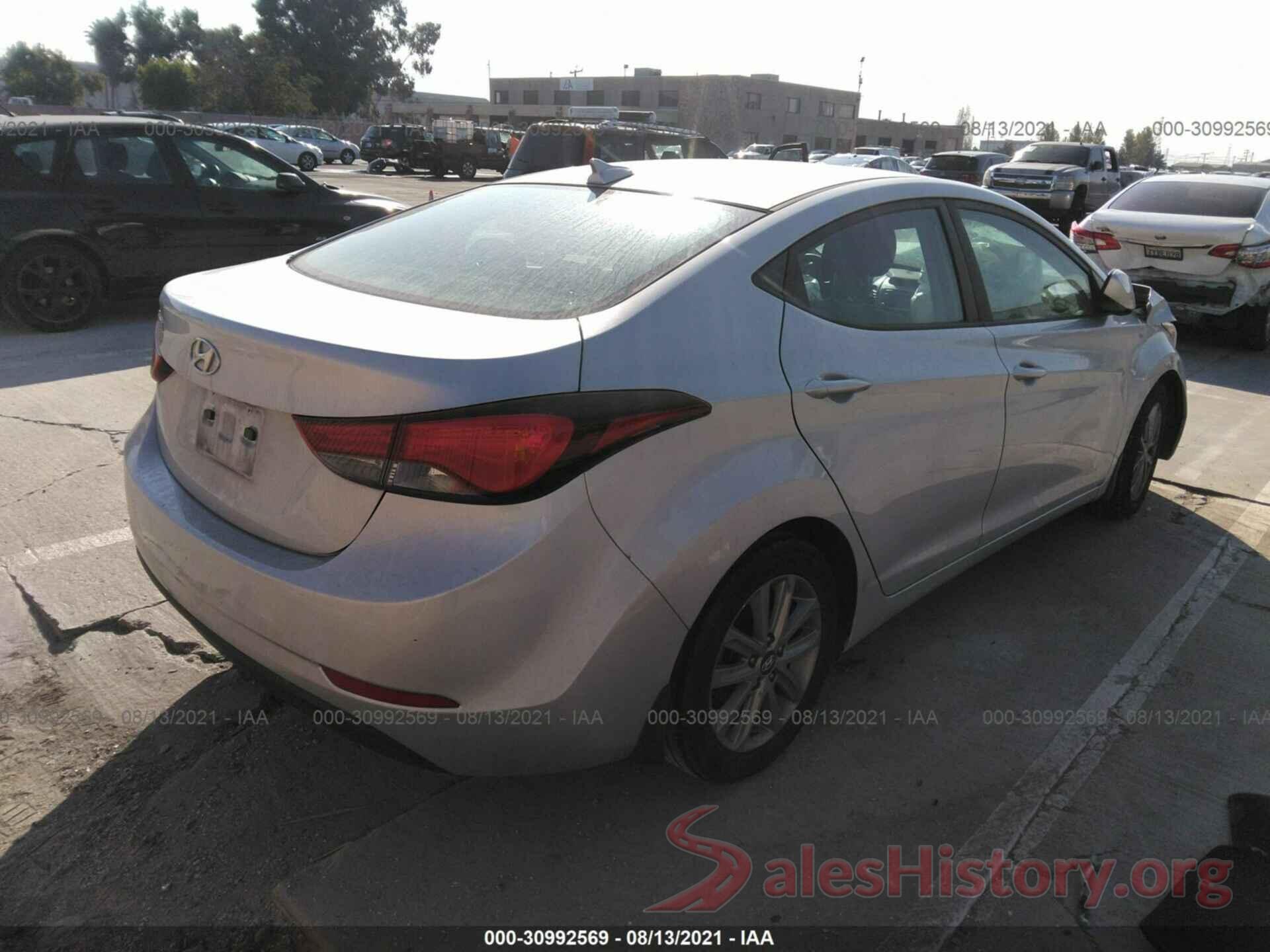 5NPDH4AE8GH704133 2016 HYUNDAI ELANTRA