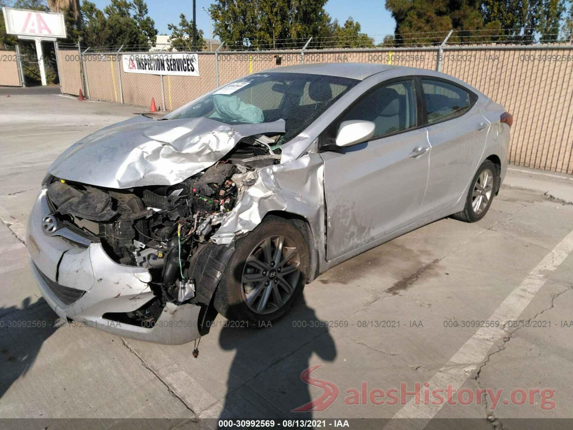 5NPDH4AE8GH704133 2016 HYUNDAI ELANTRA