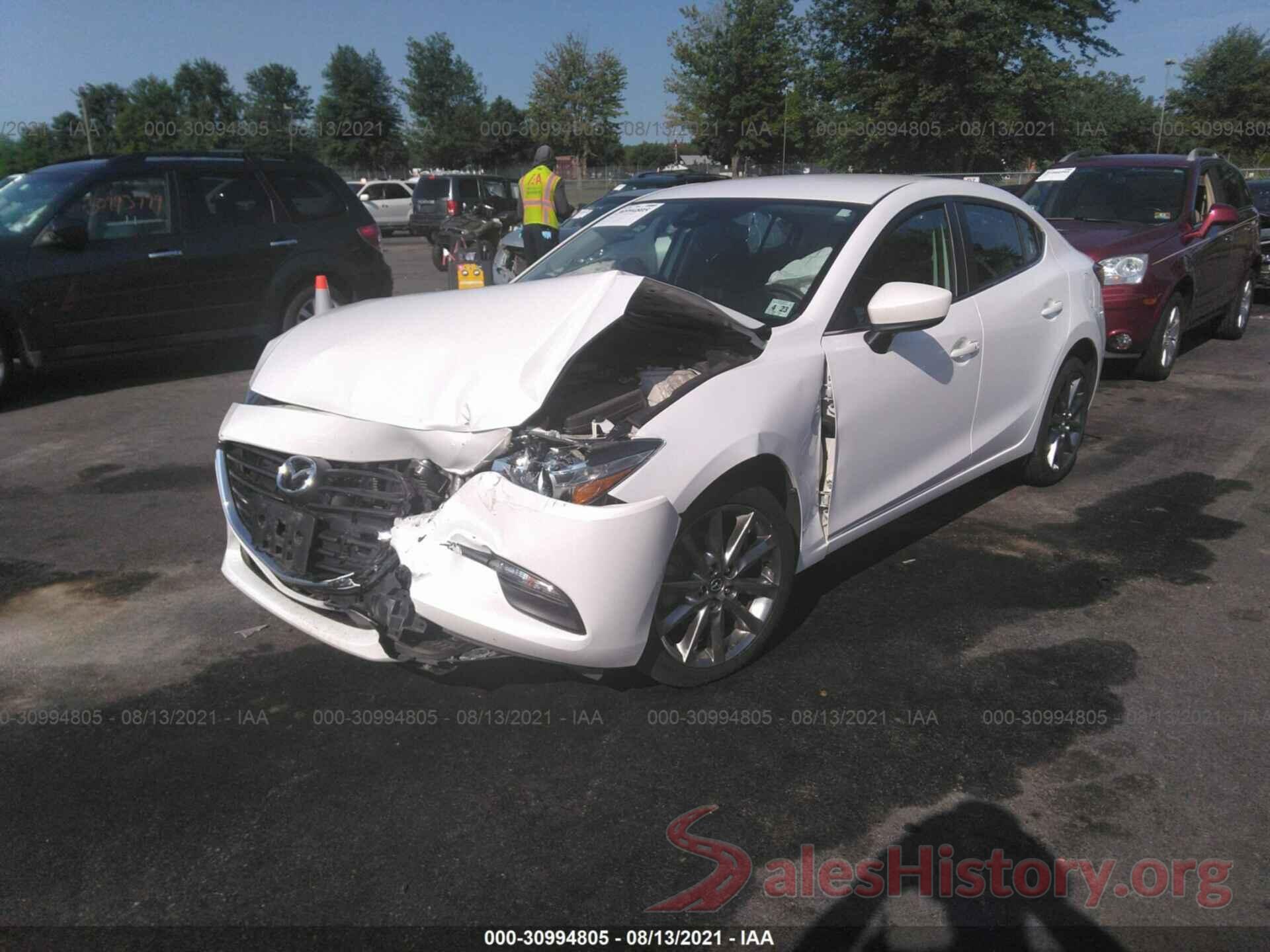 3MZBN1V35JM197097 2018 MAZDA MAZDA3 4-DOOR