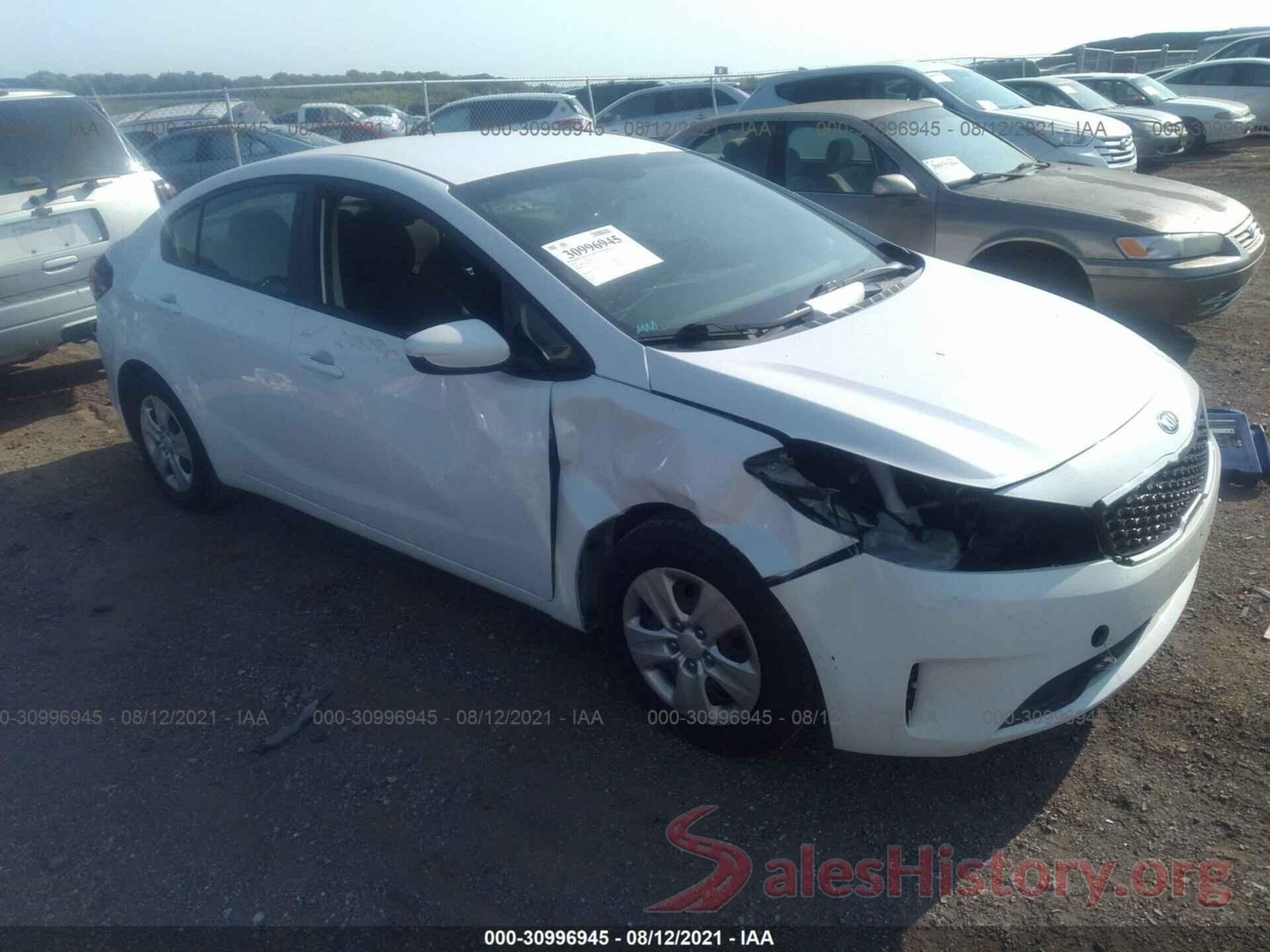 3KPFL4A76JE164365 2018 KIA FORTE