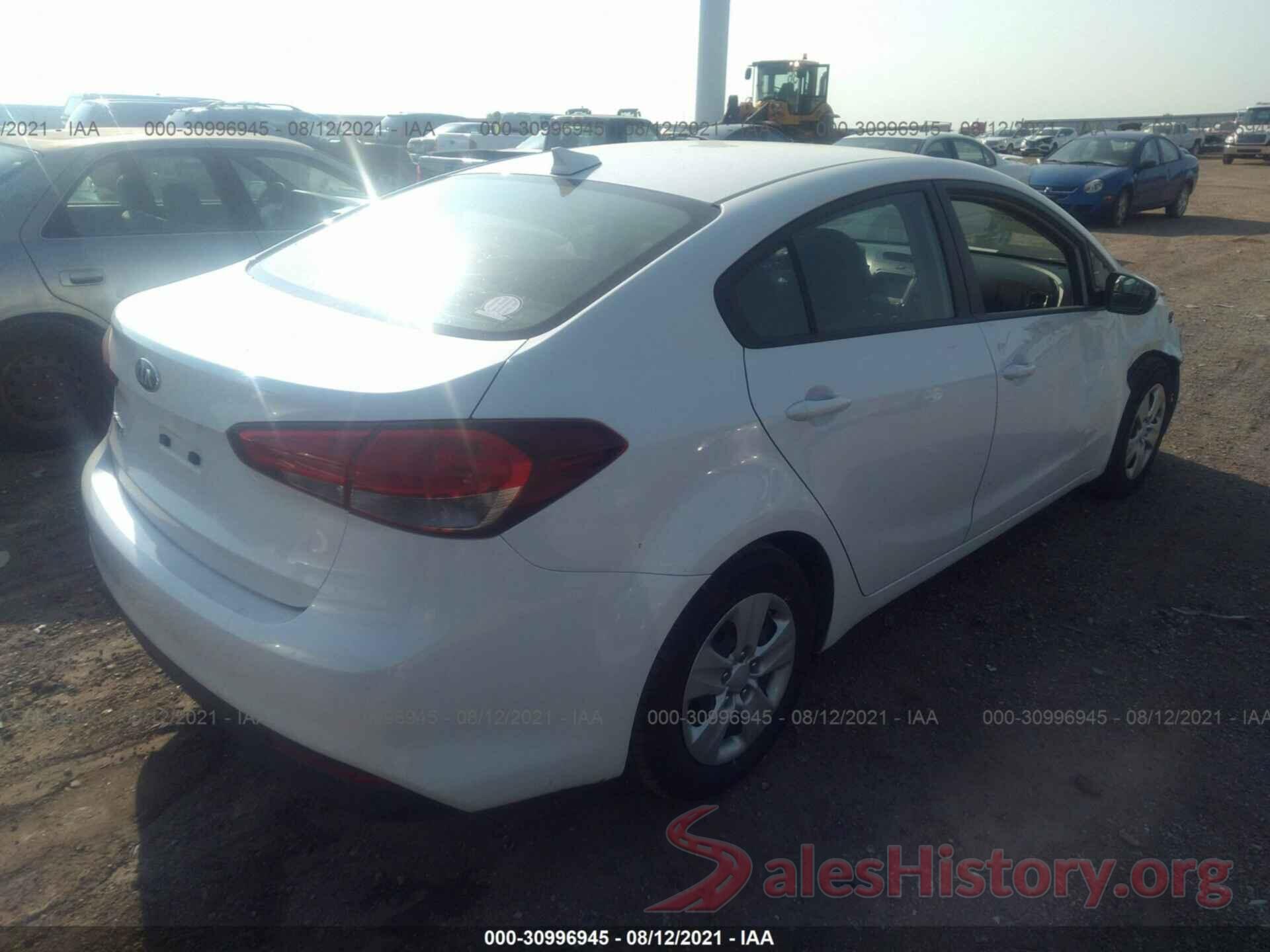 3KPFL4A76JE164365 2018 KIA FORTE