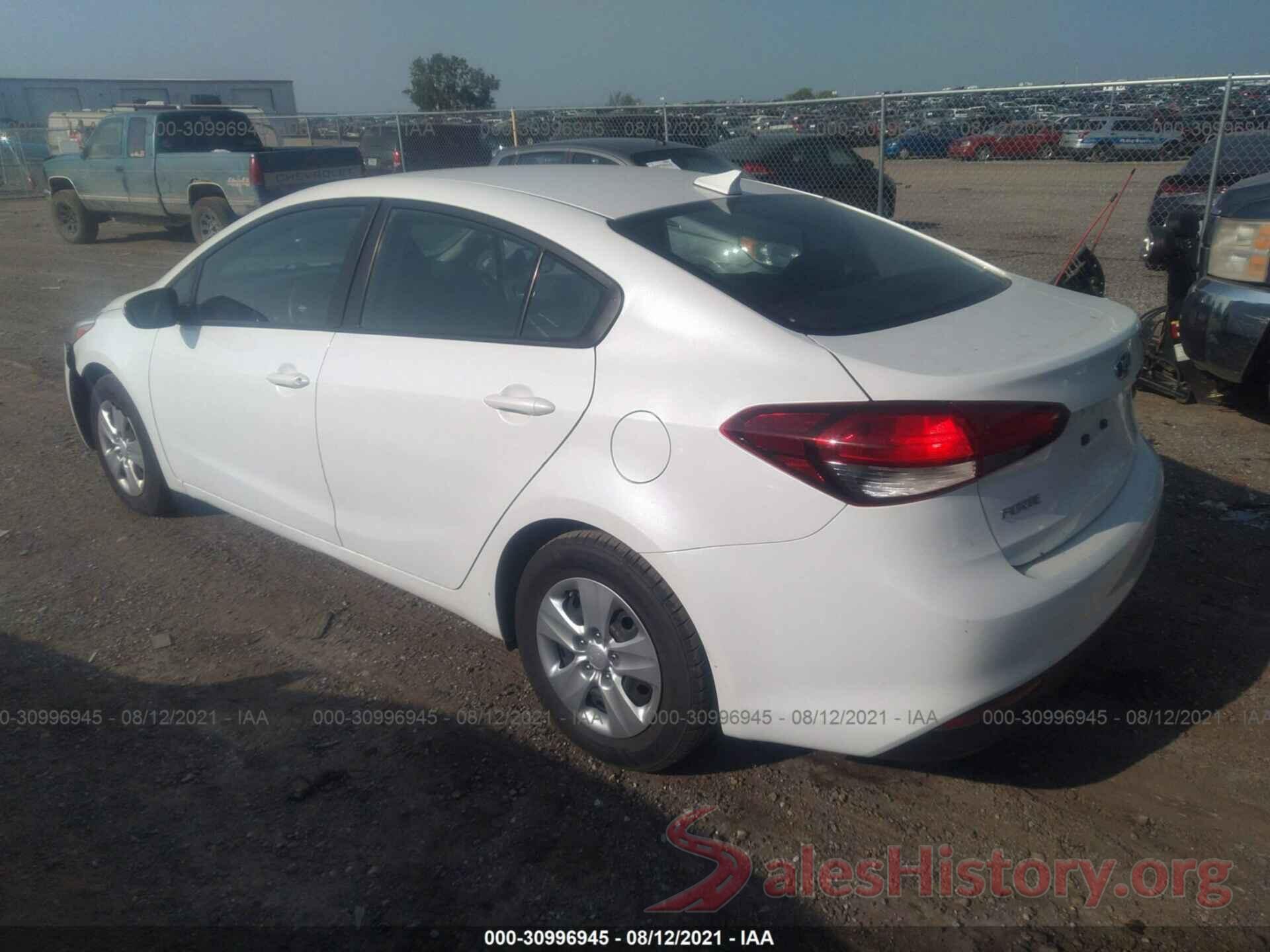 3KPFL4A76JE164365 2018 KIA FORTE