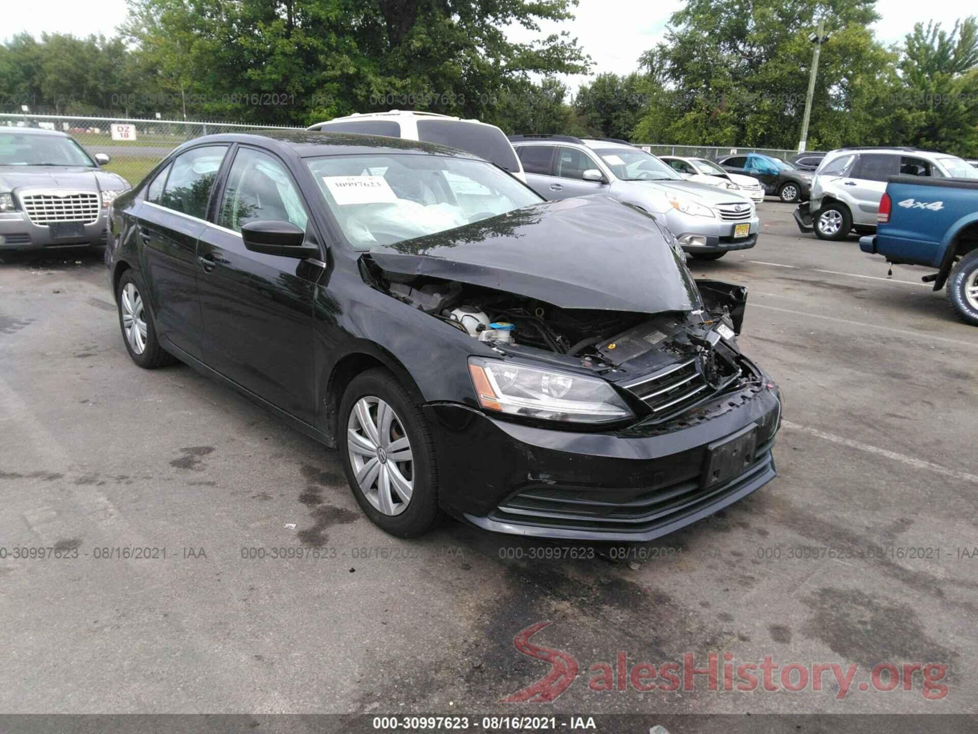 3VW2B7AJ5HM305860 2017 VOLKSWAGEN JETTA